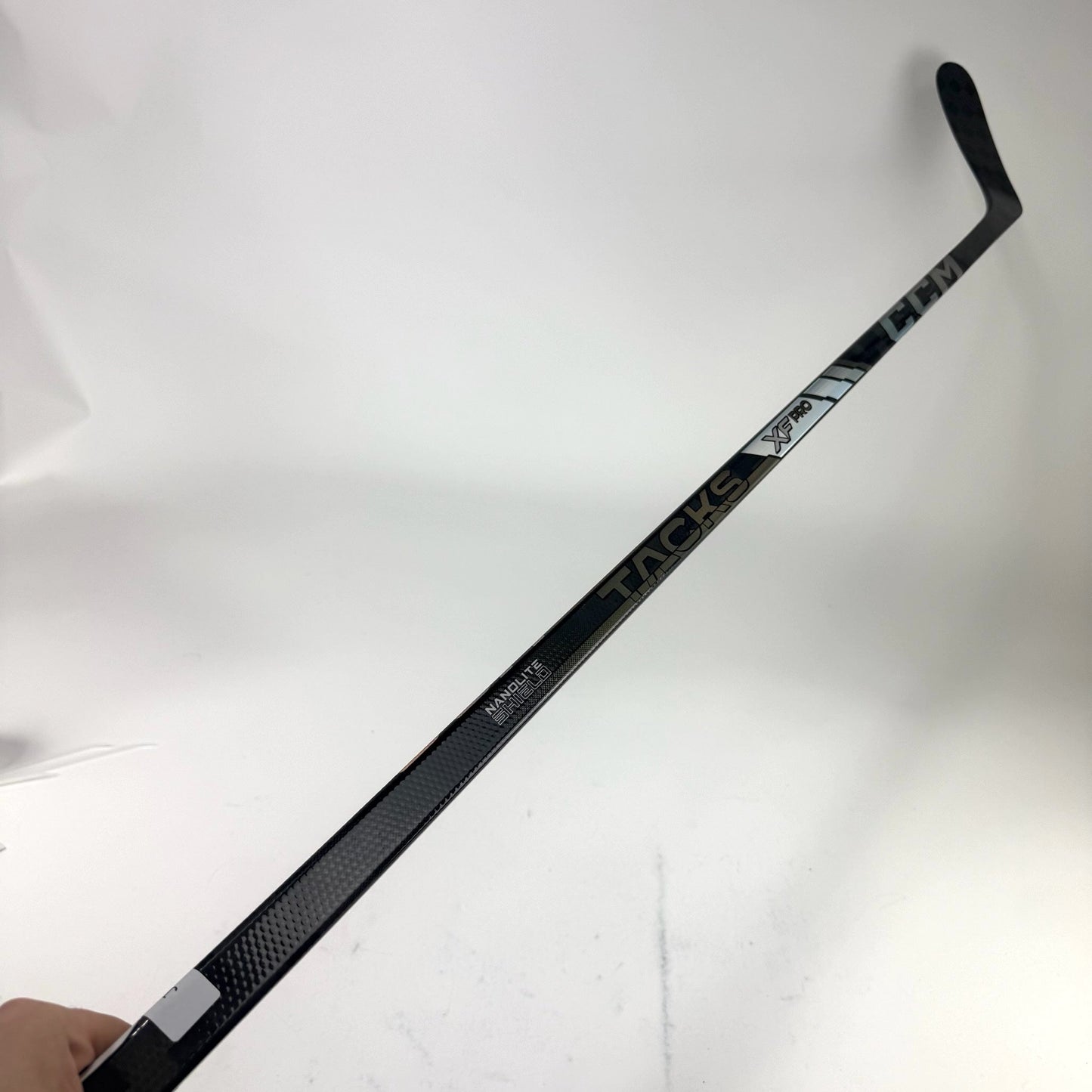 New Left CCM Tacks XF Pro | 85 Flex P28M Curve Grip | Cates | J497 - Top Flight Hockey