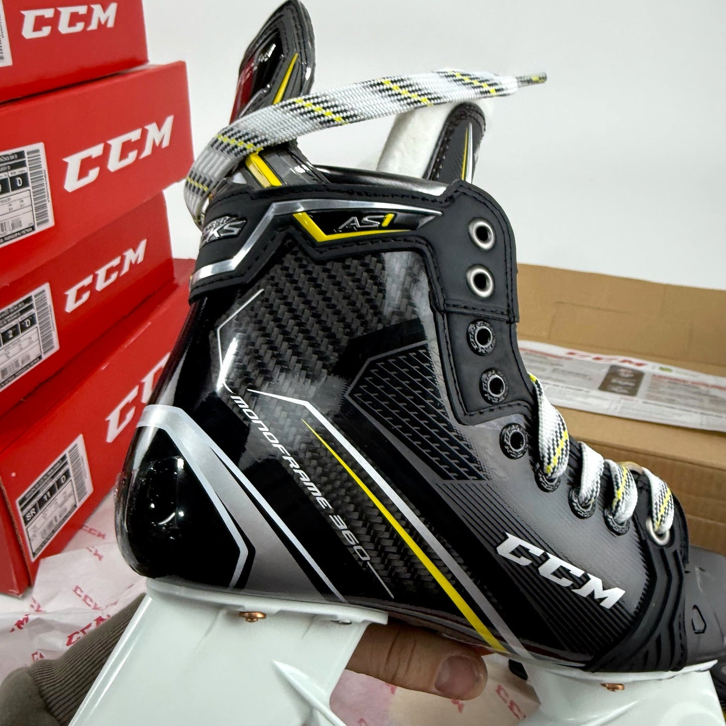 New CCM Super Tacks AS1 Skates | Jr 4.5D | CCM482