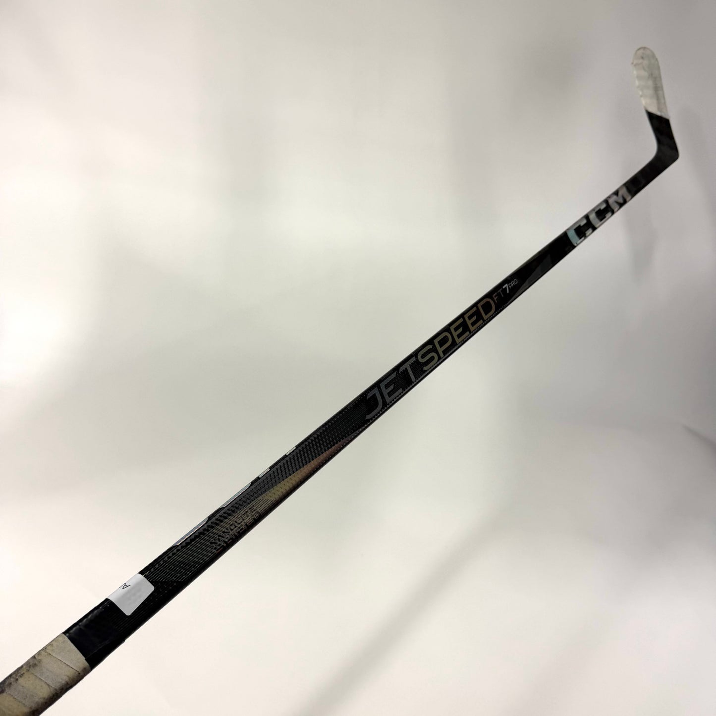 Used Left Black CCM Jetspeed FT7 Pro | 80 Flex P28 Curve Grip | AB720