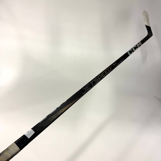 Used Left Black CCM Jetspeed FT7 Pro | 80 Flex P28 Curve Grip | AB720