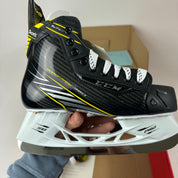 Brand New CCM Super Tacks Skates | Size 5 E | Niska | CCM209