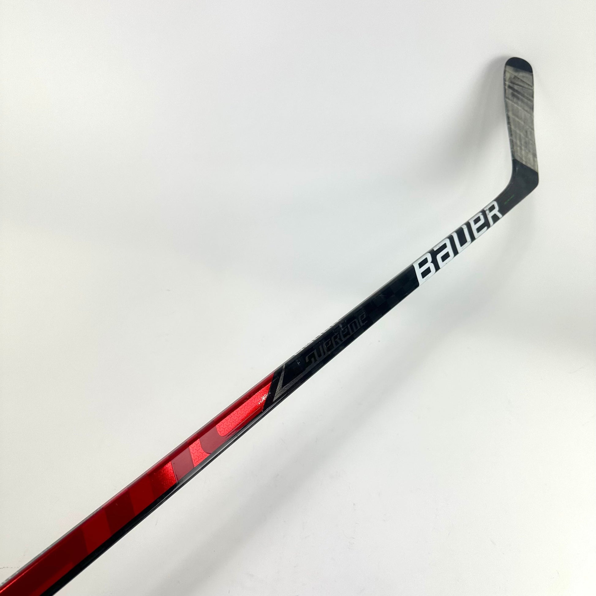 Used Left Red Bauer UltraSonic | 102 Flex Custom P19M Curve Grip | Soderberg | L468 - Top Flight Hockey