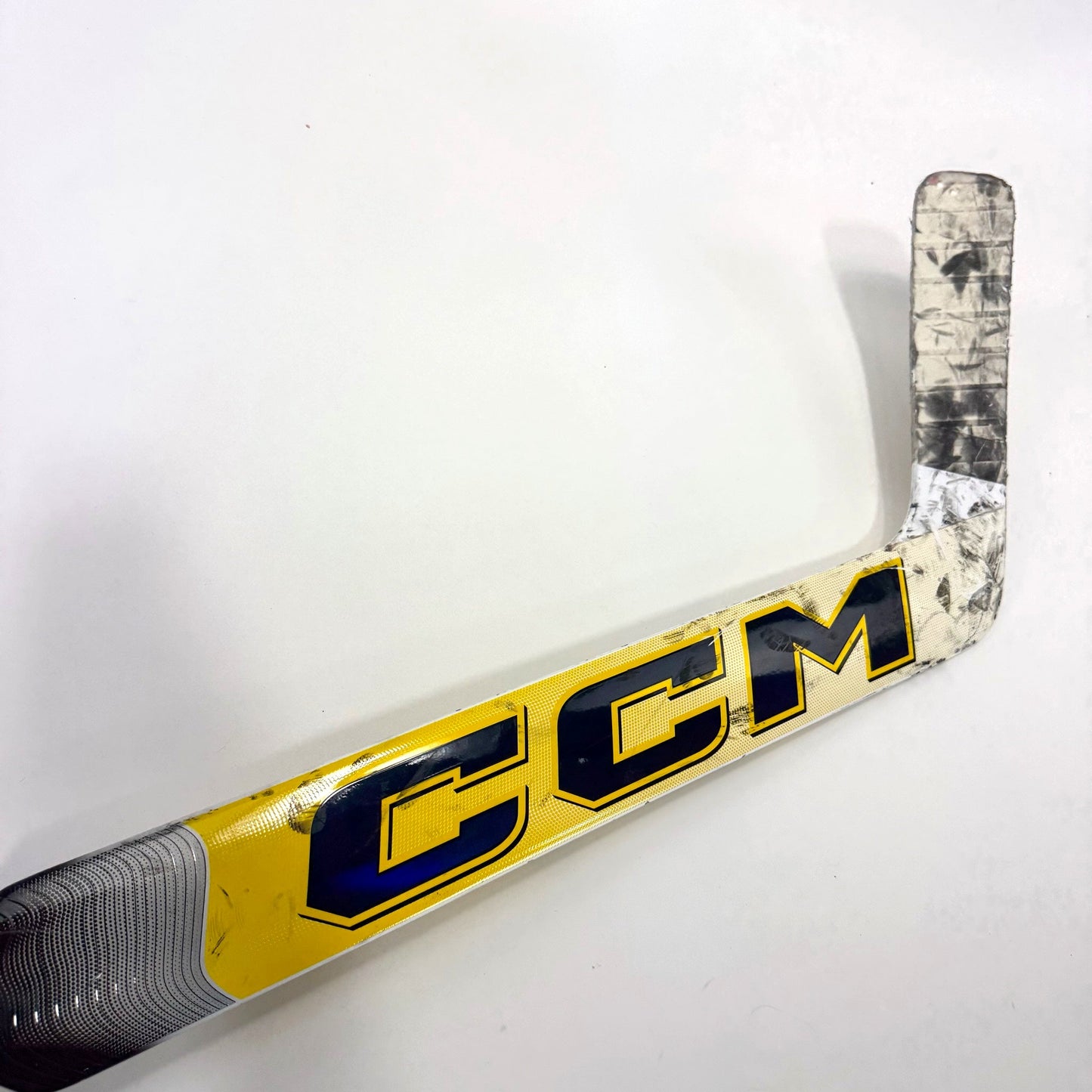 Used Regular Yellow CCM XF pro Goalie Stick | 26" Paddle Heel Curve | BH524