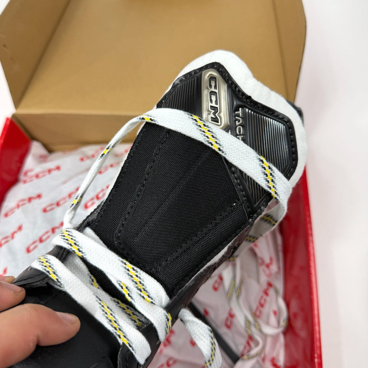 New CCM Super Tacks AS-V Skates | Size Youth 12 Regular - #AB117 - Top Flight Hockey