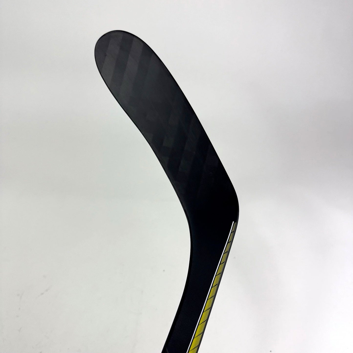 New Left CCM Super Tacks 2.0  | 95 Flex P28 Curve Grip | F71 - Top Flight Hockey