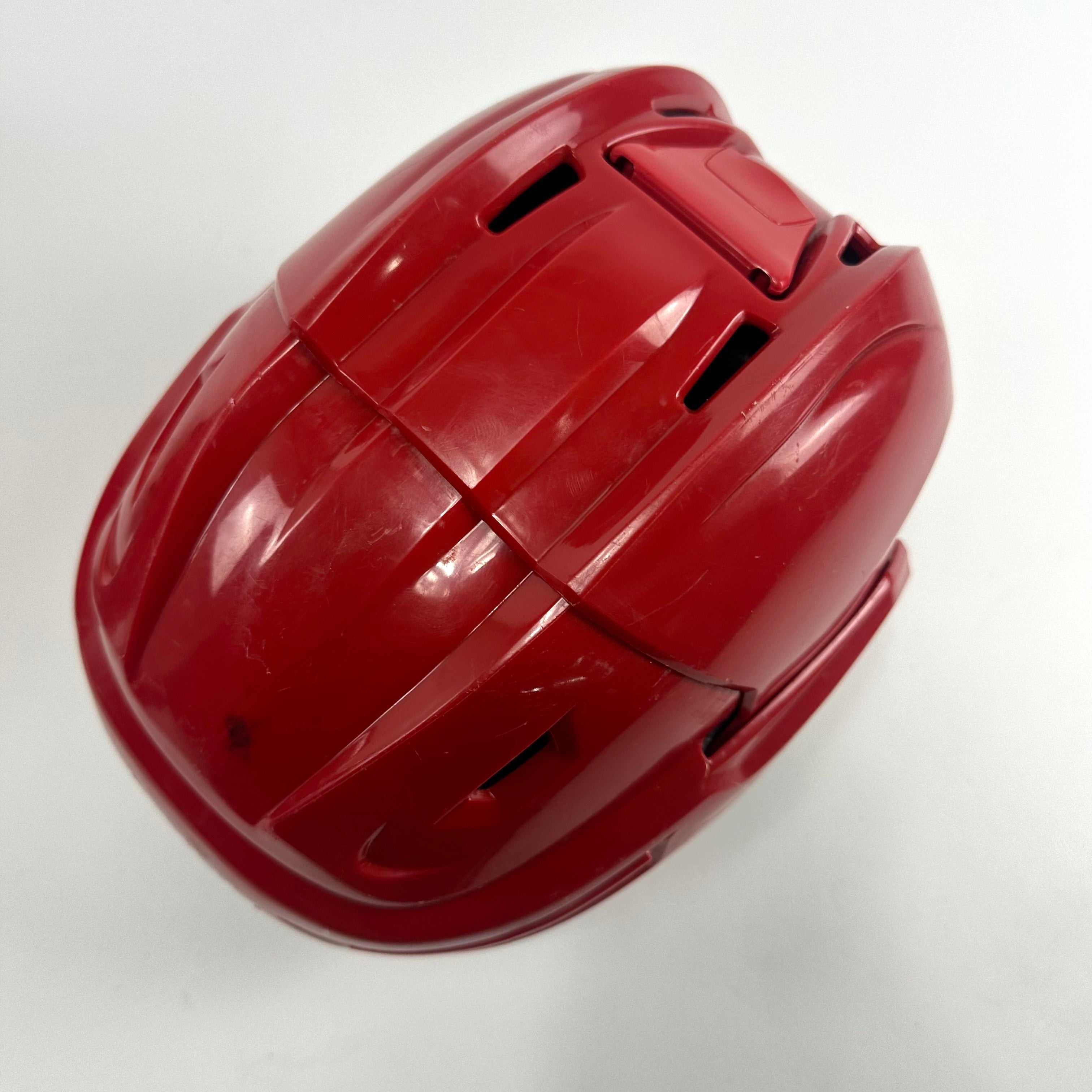 Used Red Bauer Re-Akt Helmet | Senior Medium