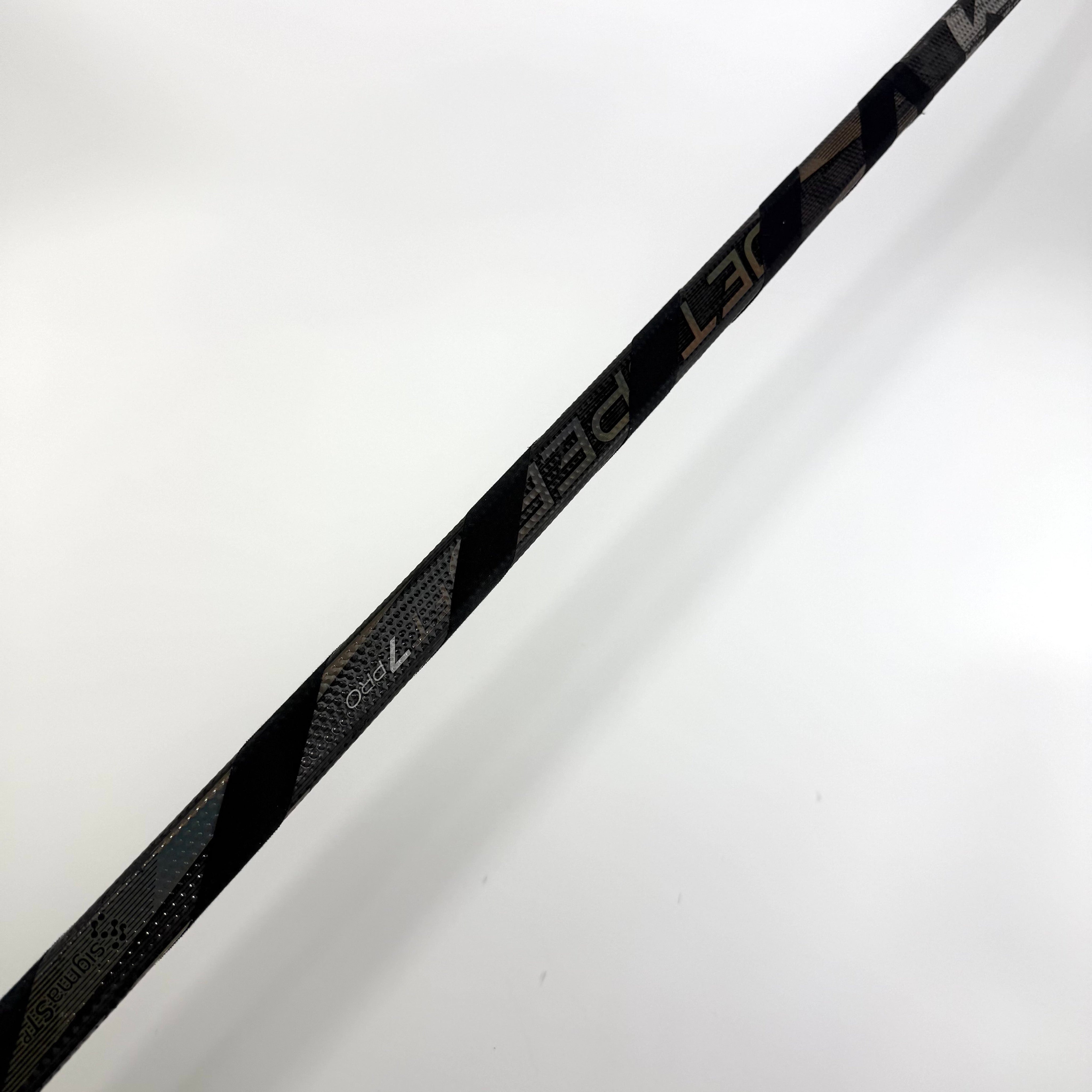 Used Left Black CCM Jetspeed FT7 Pro | 85 Flex P88 Curve Grip | A477 - Top Flight Hockey