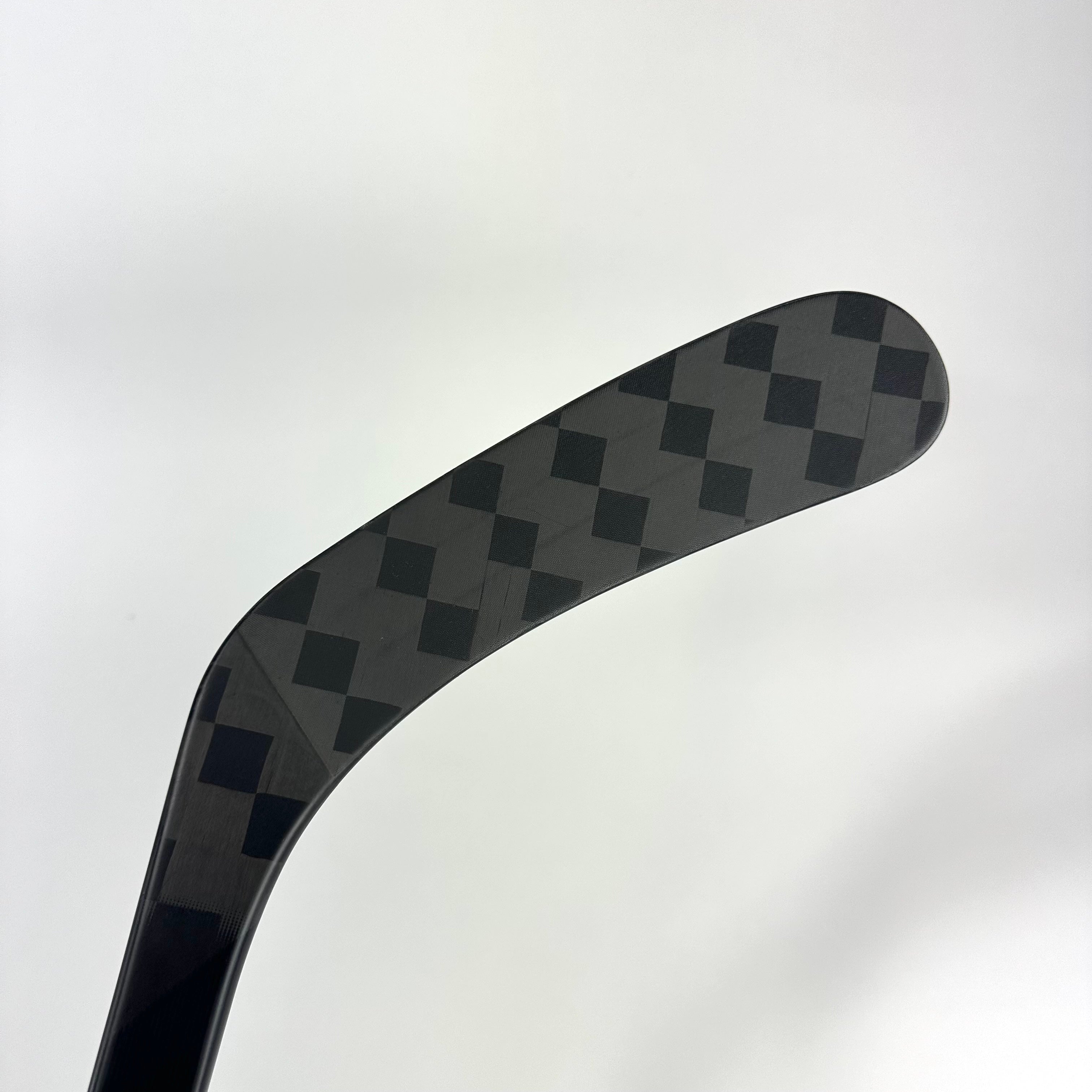 New Right Black CCM Jetspeed Ft7 Pro | 85 Flex P90 Curve Grip | Brodzinski L211