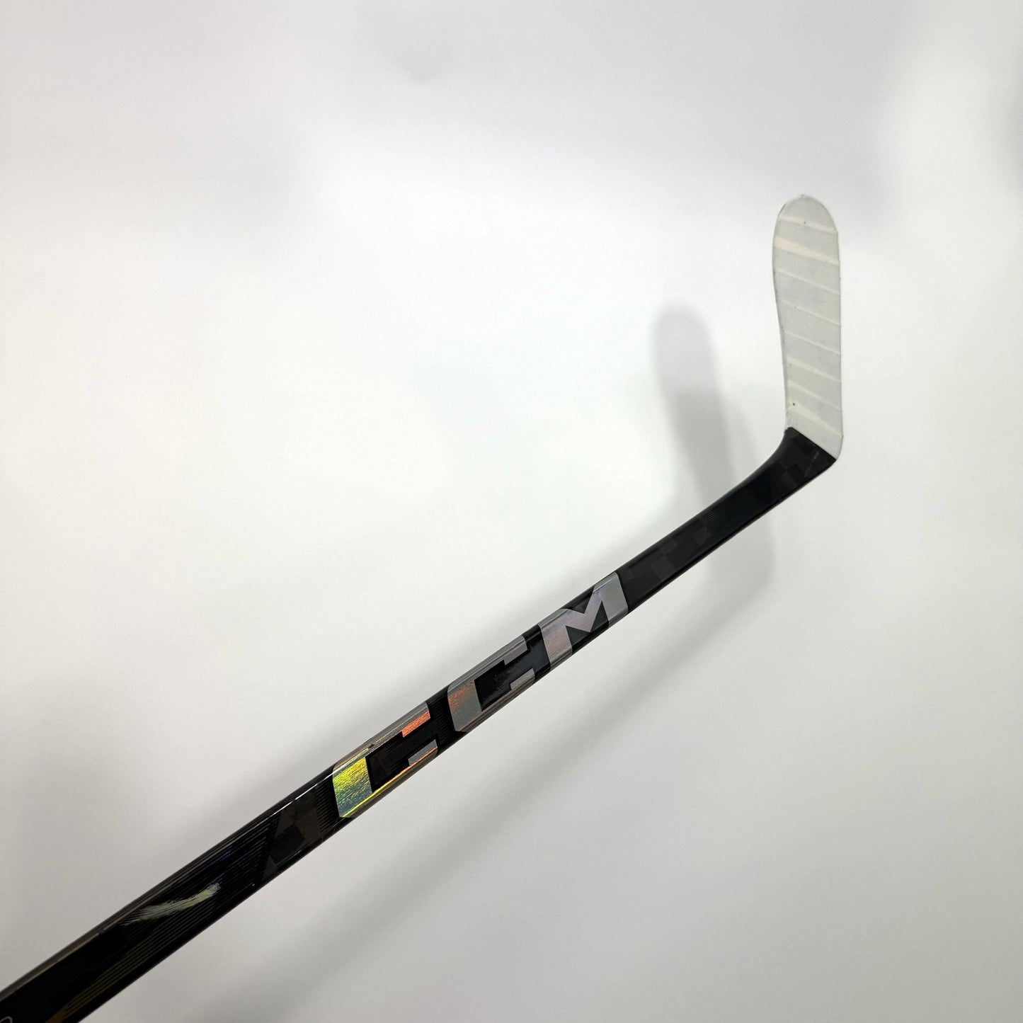Used Left Black CCM Jetspeed FT7 Pro | 80 Flex P28 Curve Grip | BH422 - Top Flight Hockey