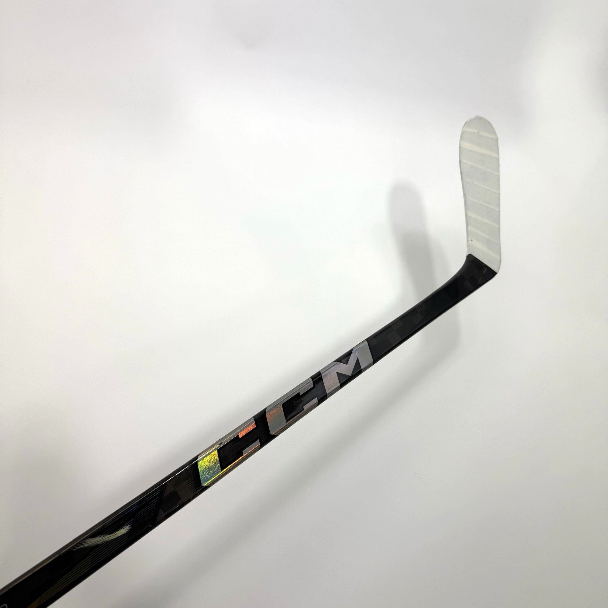 Used Left Black CCM Jetspeed FT7 Pro | 80 Flex P28 Curve Grip | BH422 - Top Flight Hockey