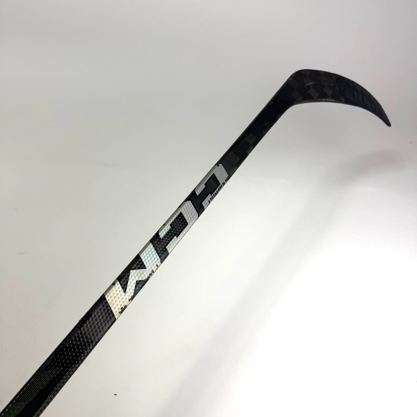 Used Left Black CCM Jetspeed FT7 Pro | 95 Flex P92M Curve Grip | D253