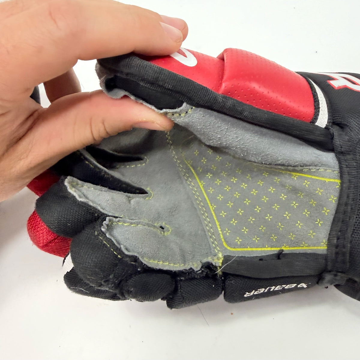 Used Black and Red Bauer Supreme M3 Gloves | 11" | AB404