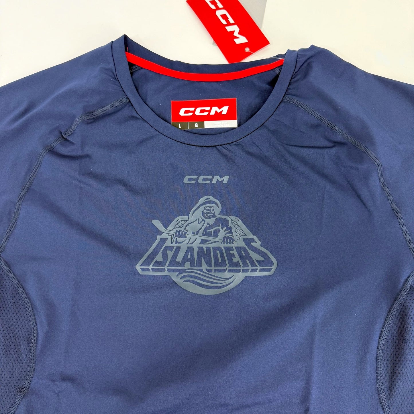 New CCM New York Islanders Short Sleeve Training Tee | Senior L | #191520573591 - Top Flight Hockey