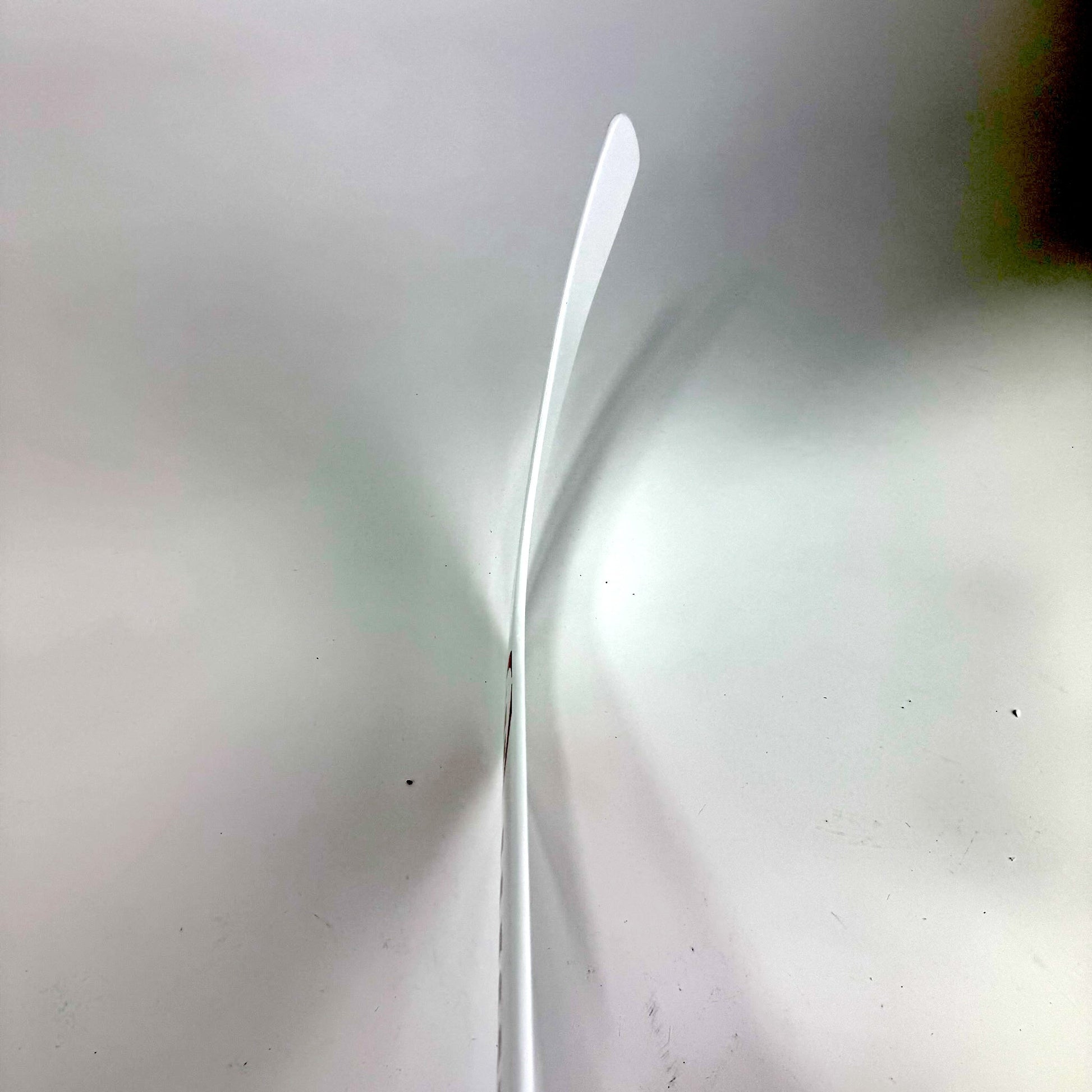 New Regular White and Red Warrior Ritual V4 | 26" Paddle Custom Curve | Mrazek | J790 - Top Flight Hockey