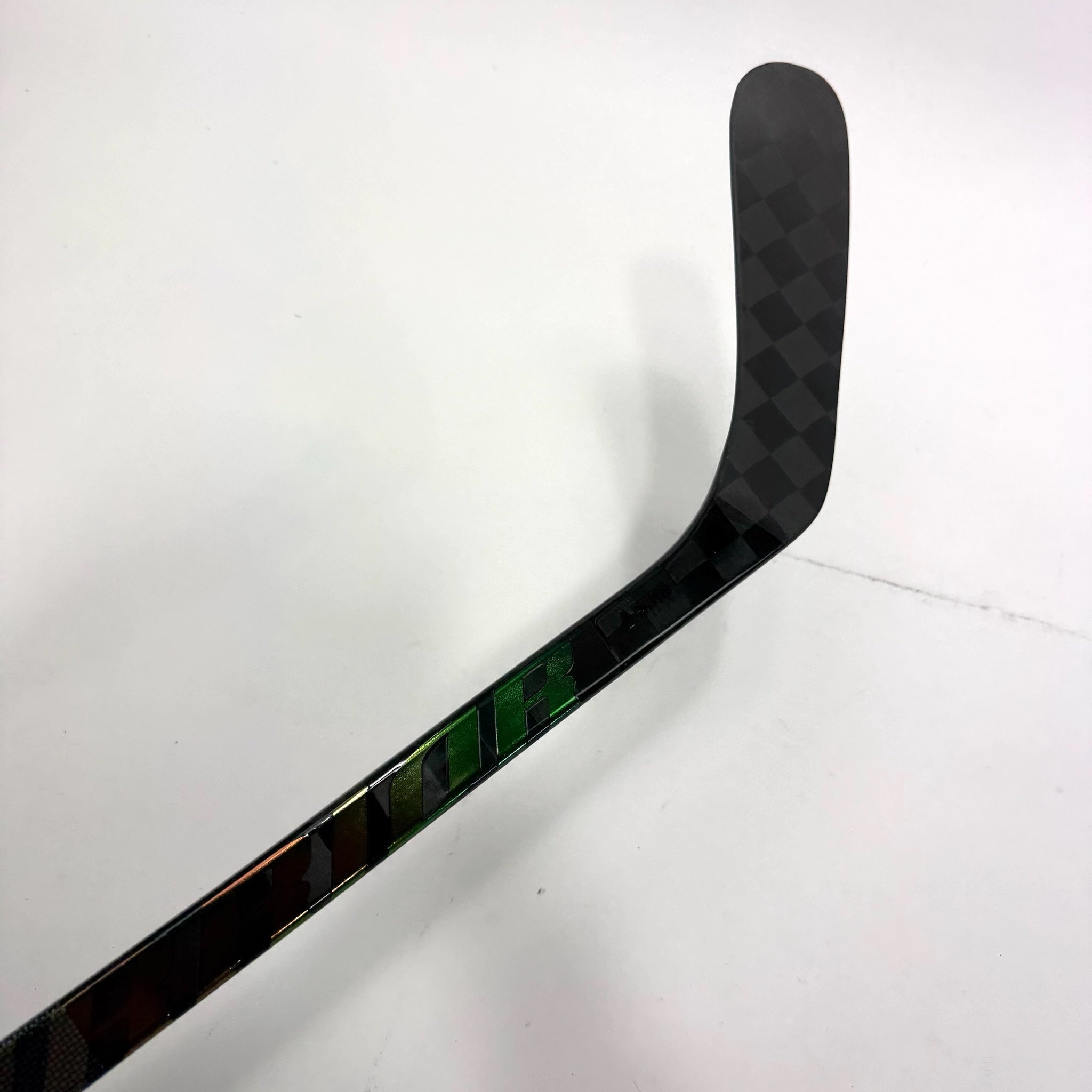 New Left Warrior Covert QR6 Pro | 85 Flex P92 Curve Grip | Reichel | BH119 - Top Flight Hockey