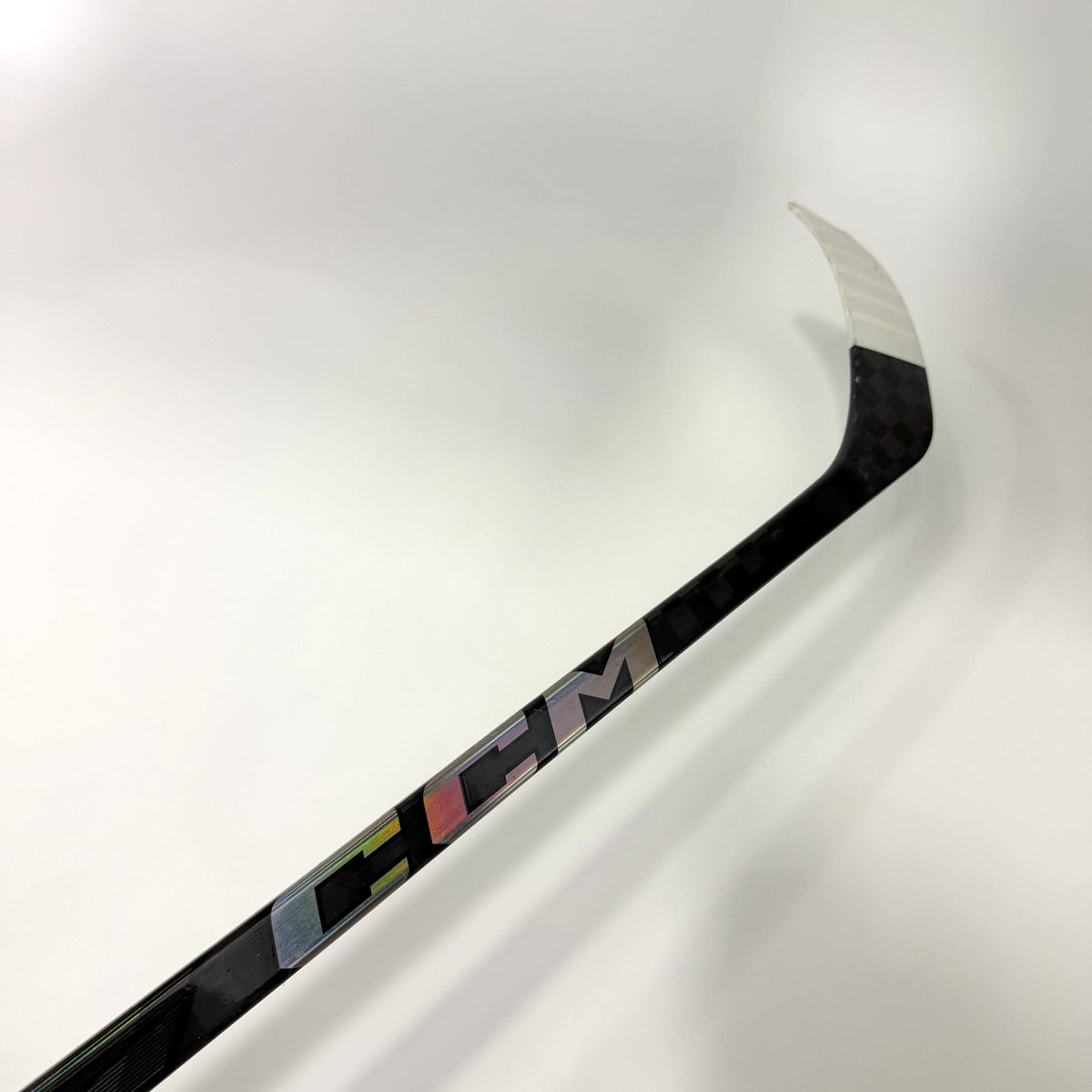 Used Right CCM Jetspeed FT7 Pro | 95 Flex P28M Curve Grip | AB434