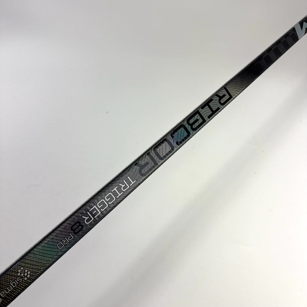 Used Left CCM Ribcor Trigger 8 Pro | 85 Flex P28 Curve Grip | F358 - Top Flight Hockey