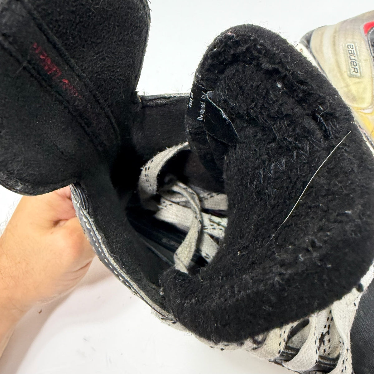 Used Bauer Vapor X:40 Skates | Size 2D | AB781