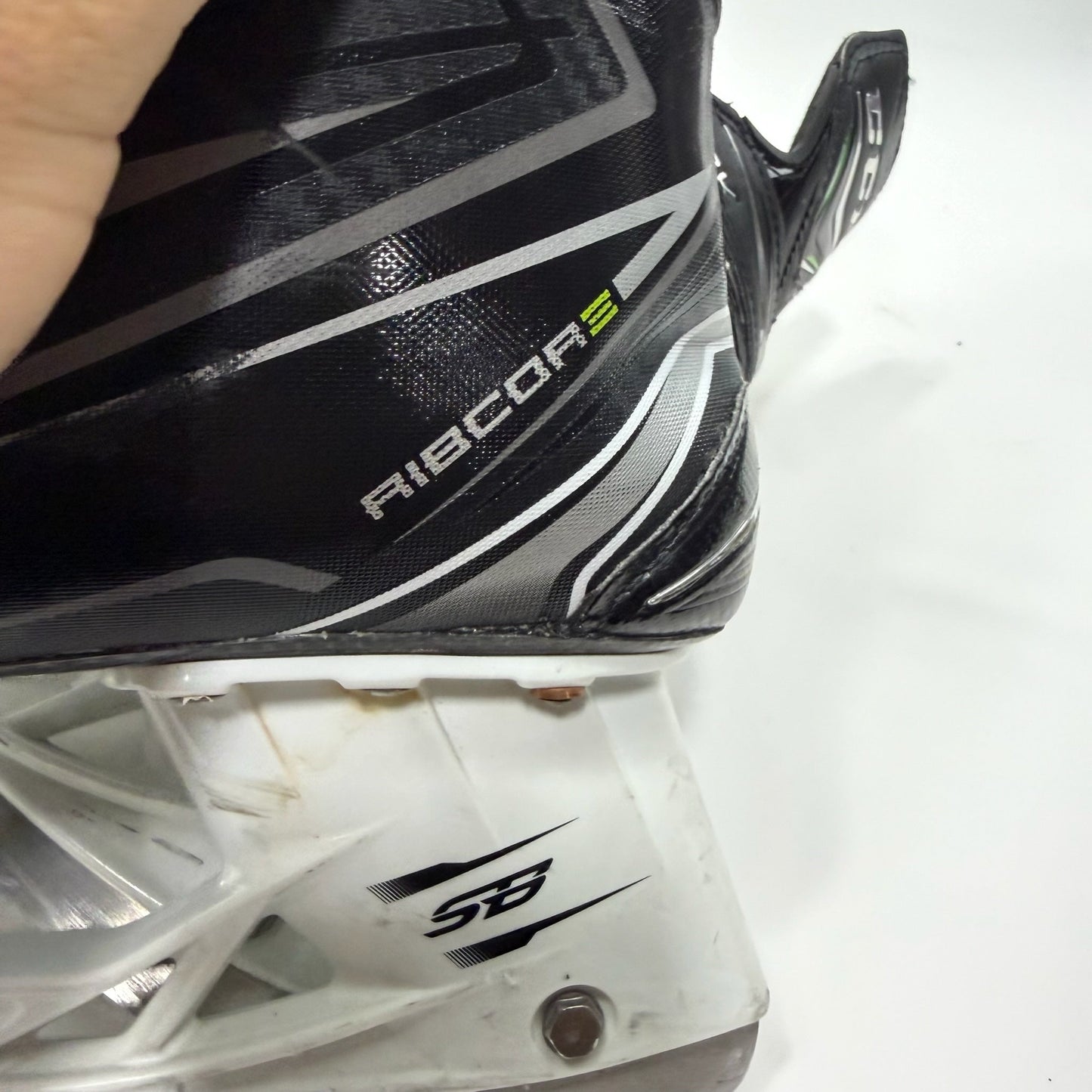 Used CCM Ribcor 70K Skates | Size 7 D | AB784