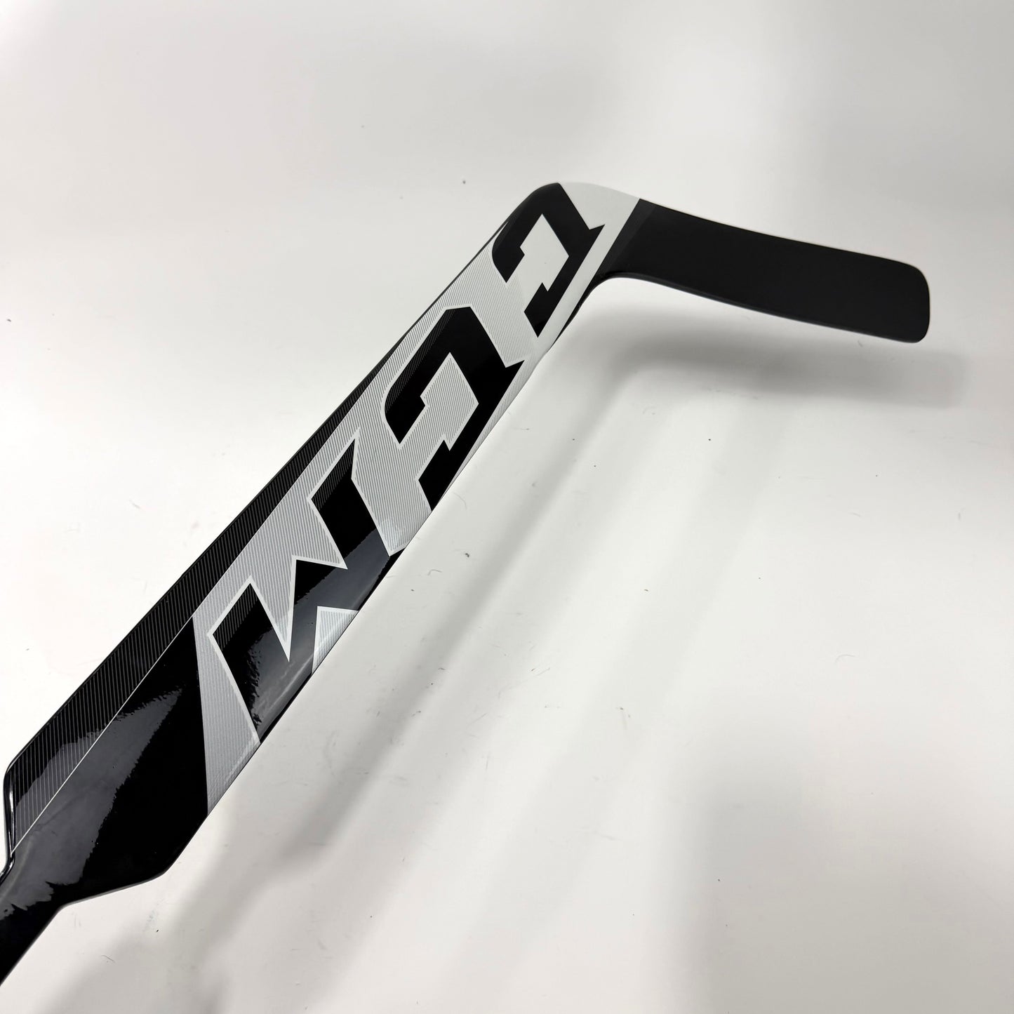 New Full Right CCM Eflex 5.5 Goalie Stick | 24" Paddle P4 Curve | F11
