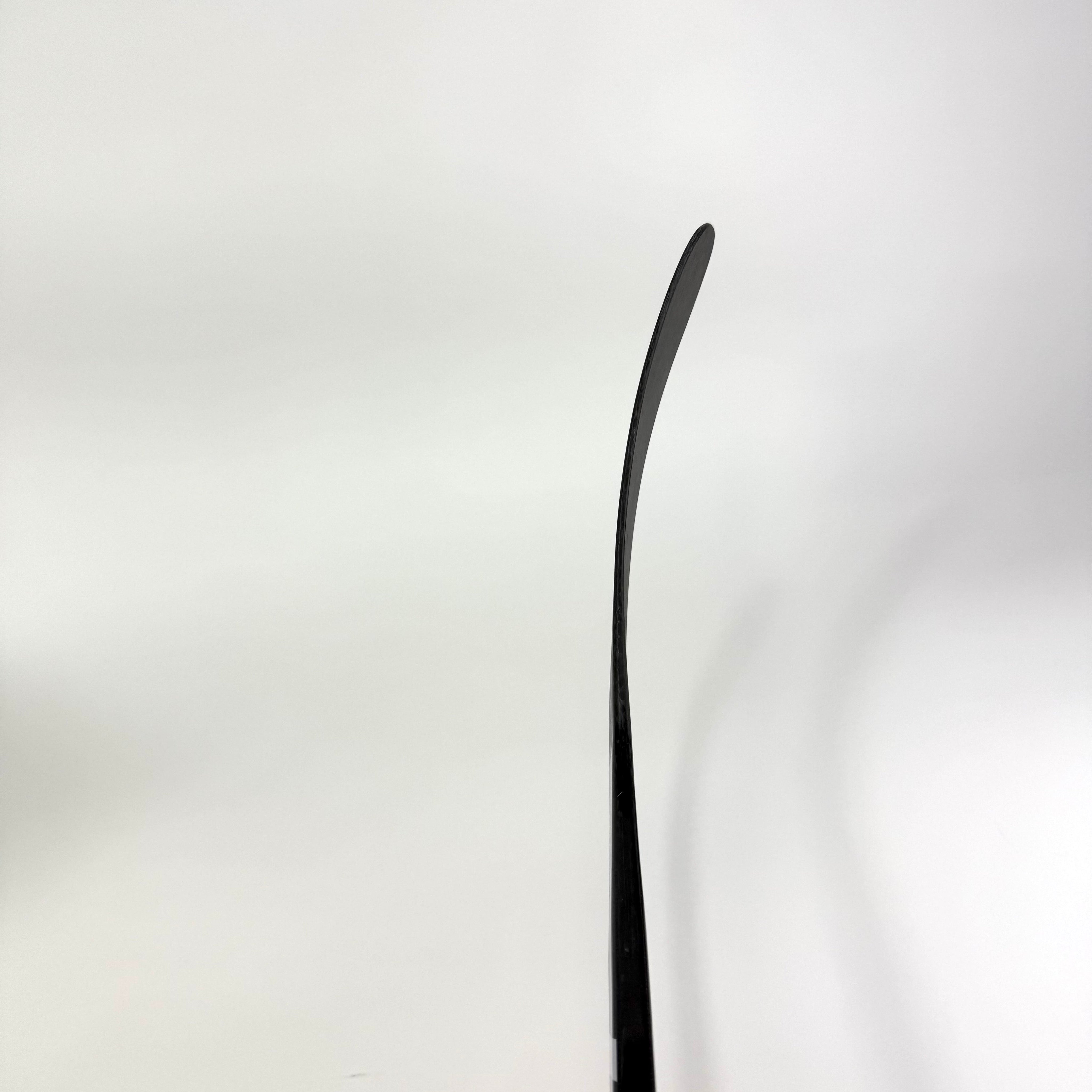 New Left Warrior Alpha LX2 | 75 Flex W90 Curve Grip | R262 - Top Flight Hockey