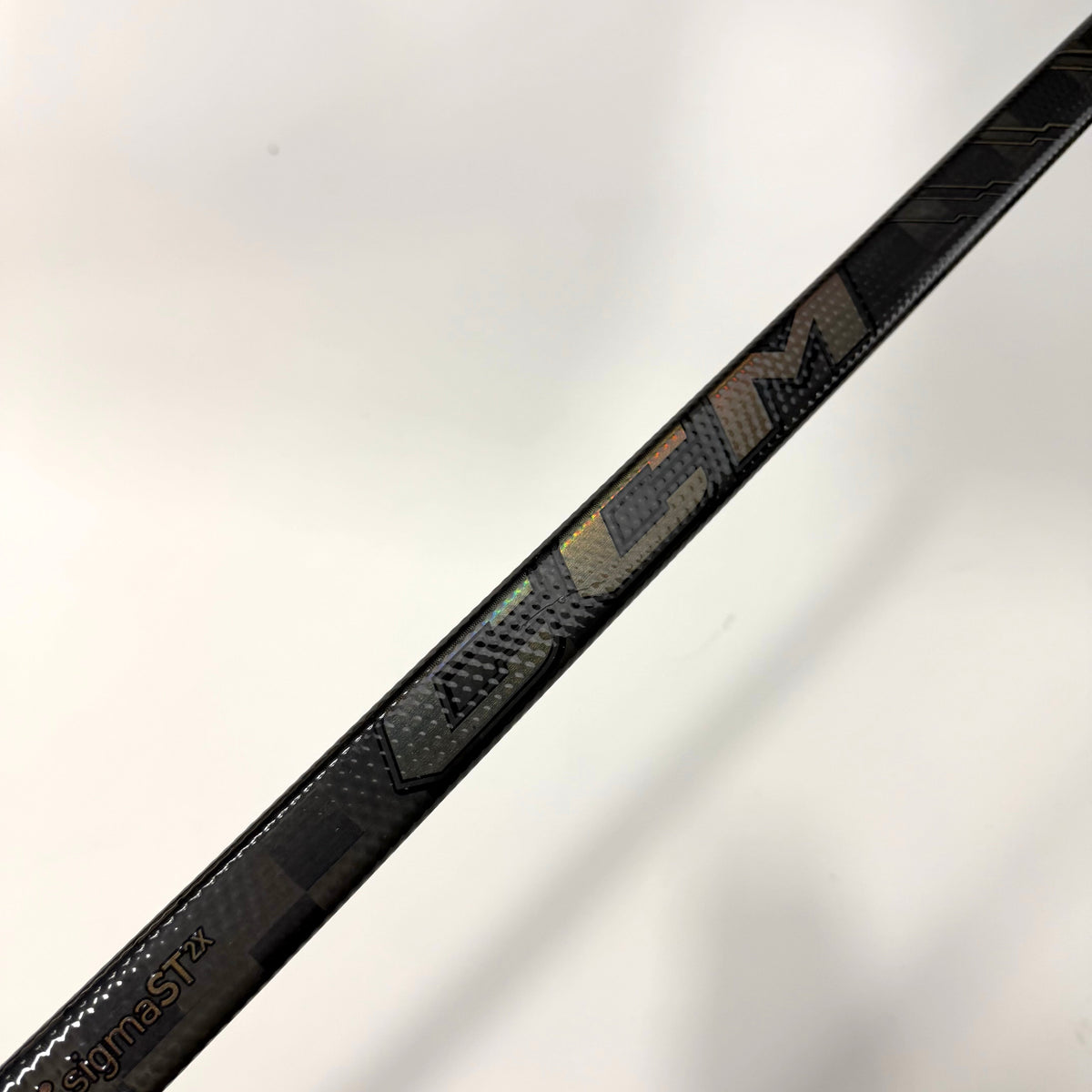 Used Right CCM Tacks XF Ghost | 75 Flex P28 Curve Grip | AB188 - Top Flight Hockey