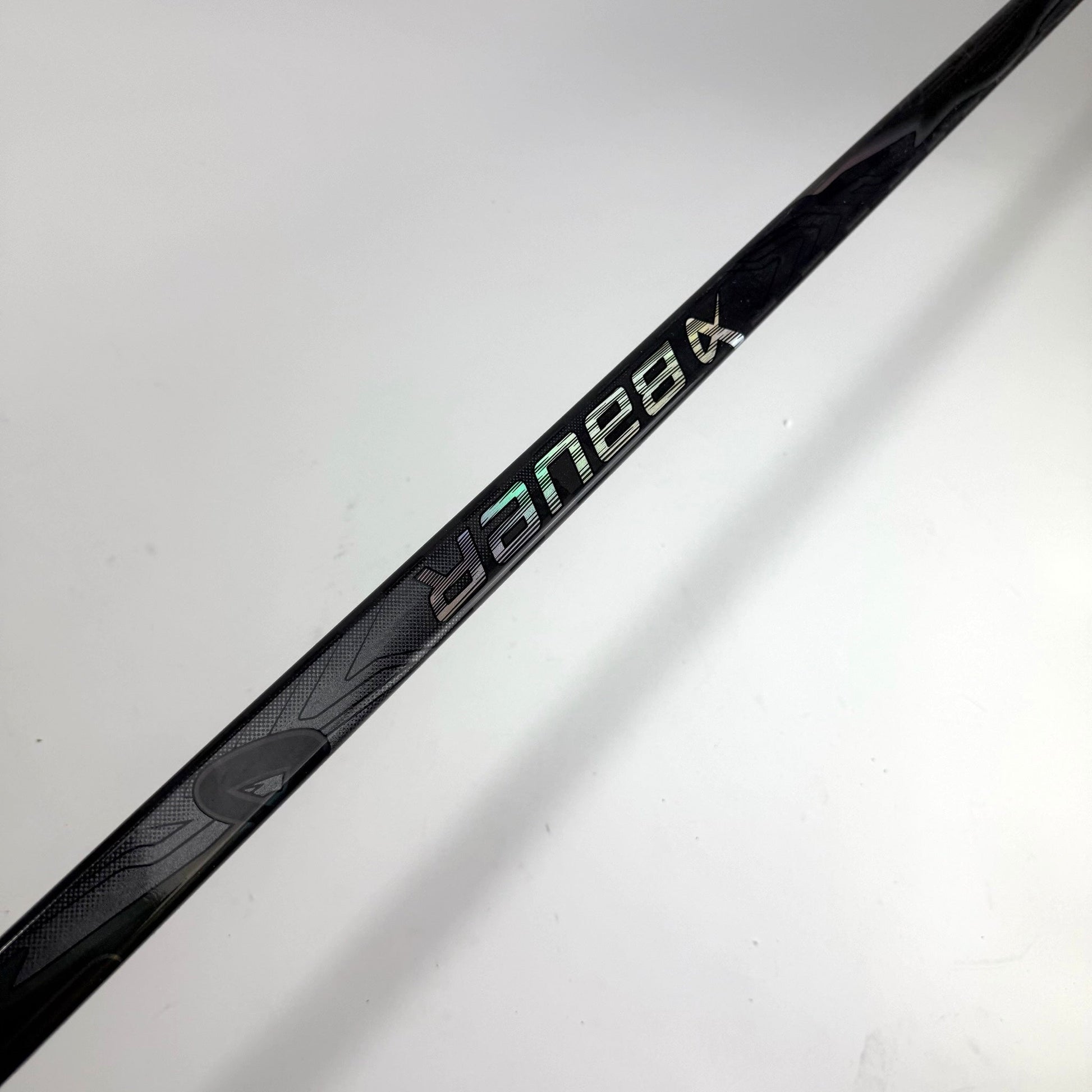 New Left Black Bauer Vapor Flylite | 107 Flex P92M Curve Grip | J764 - Top Flight Hockey