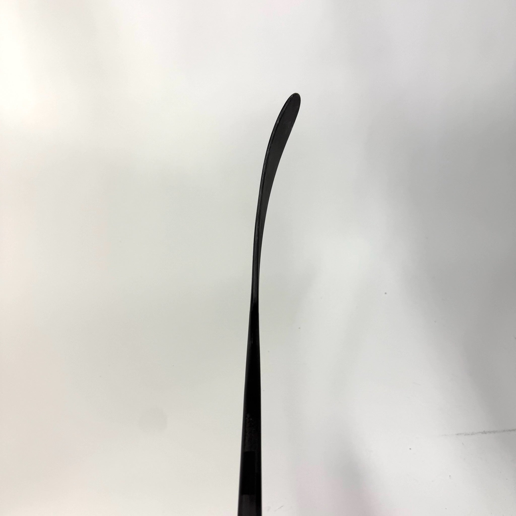 New Left CCM Ribcor Trigger 10 Pro | 55 Flex P28 Curve Grip | J231 - Top Flight Hockey