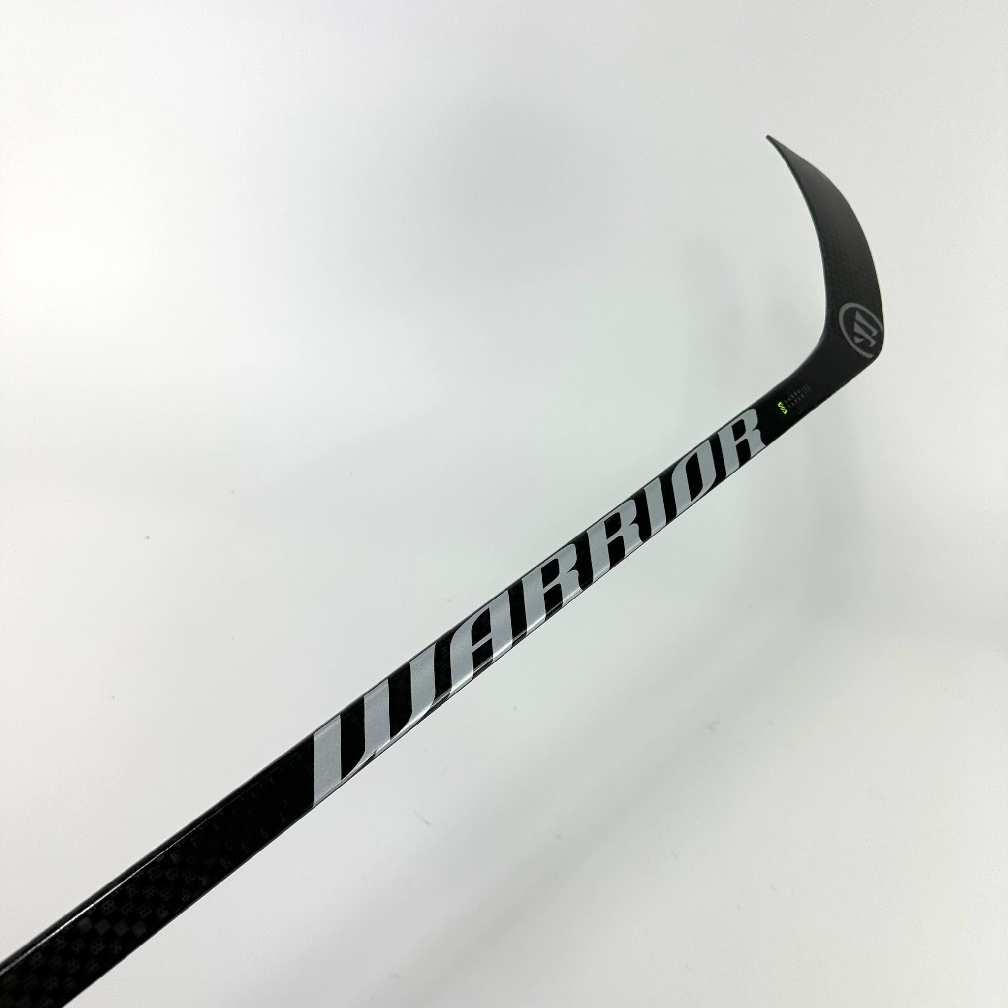 New Right Warrior Alpha LX2 | 65 Flex W28 Curve Grip | K228