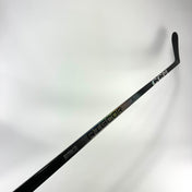 New Left CCM Ribcor Trigger 8 Pro | 80 Flex P28 Curve Grip | Smith L144