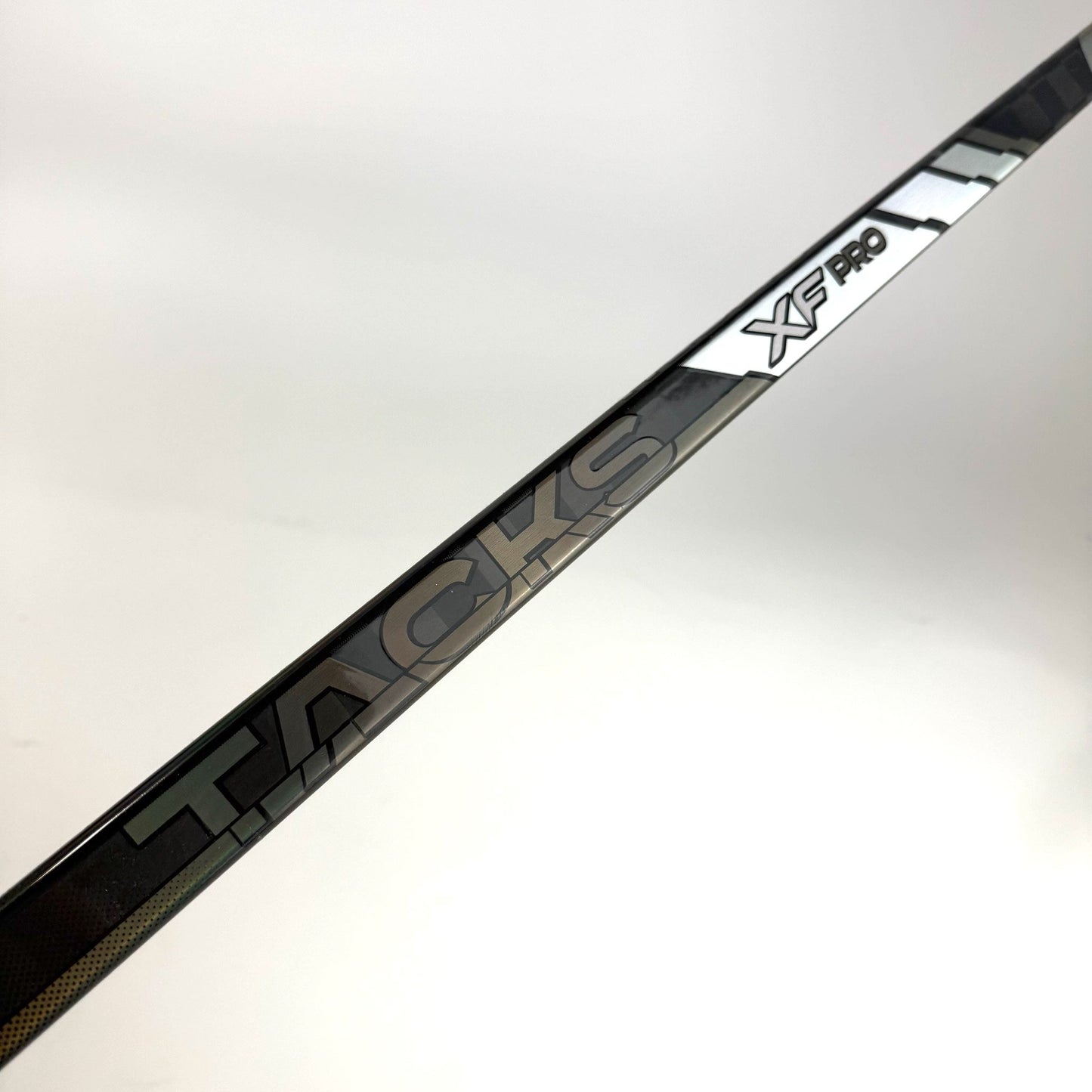New Left CCM Tacks XF Pro | 85 Flex P92 Curve Grip | D269