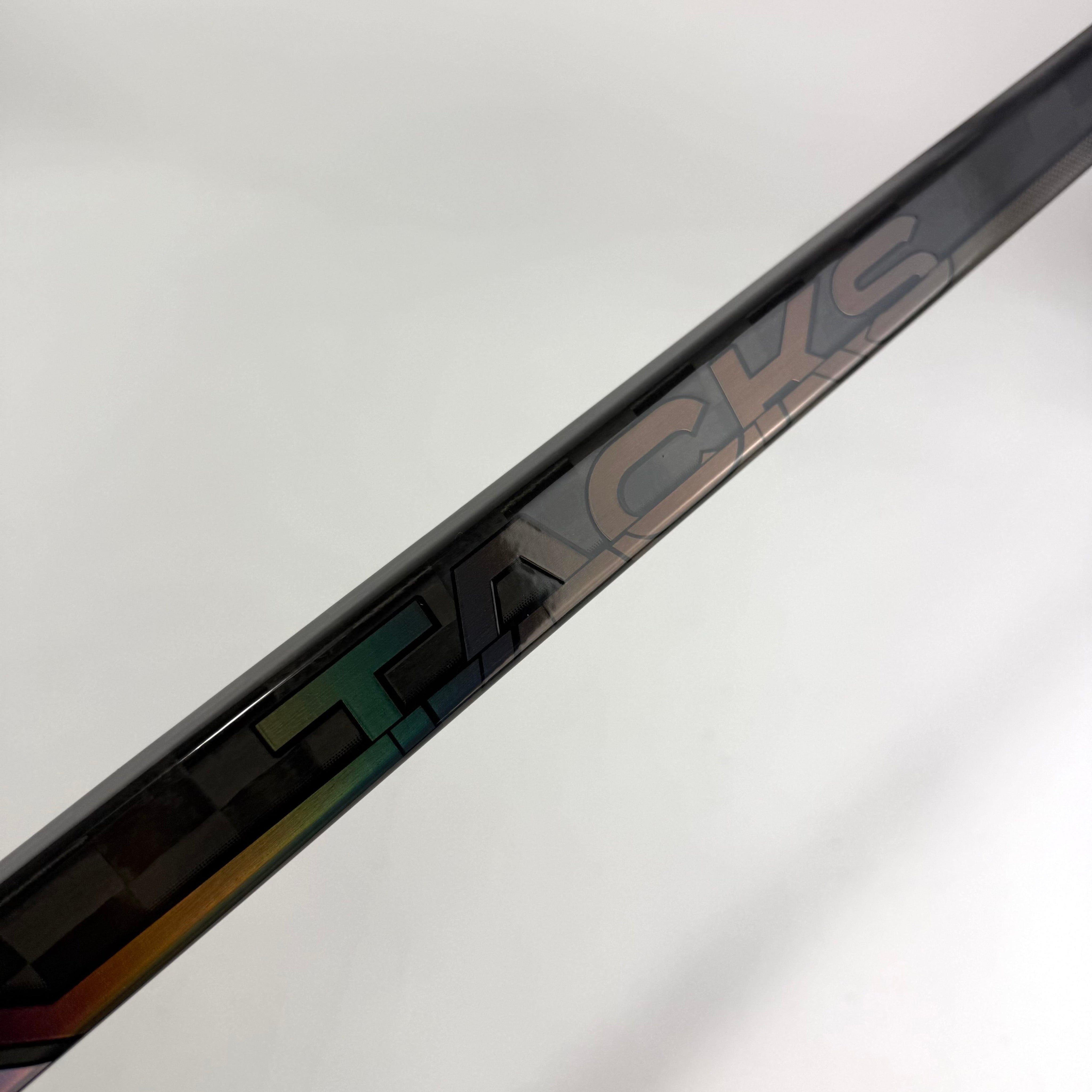 New Right CCM Tacks XF Pro | 85 Flex P28M Curve Grip | E783 - Top Flight Hockey
