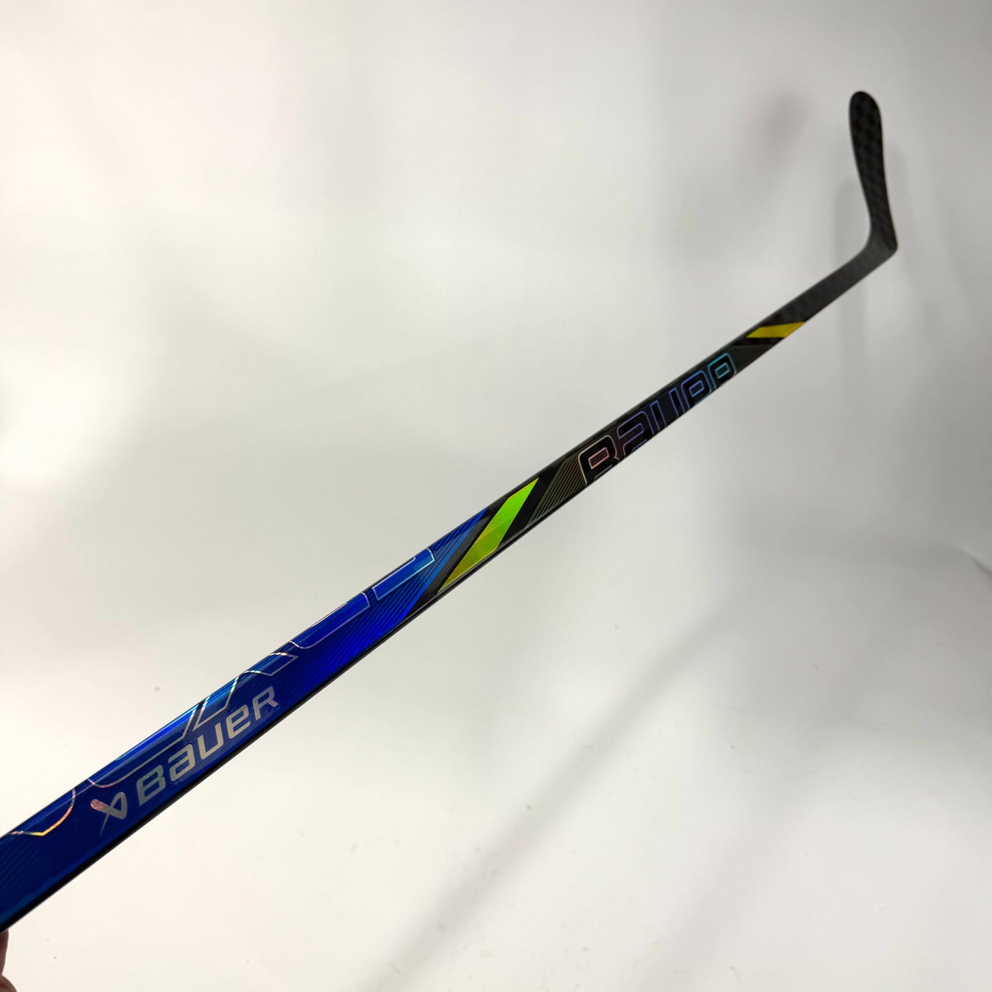 Used Left Blue/Gold Bauer Nexus Tracer | 82 Flex Oates Pro Curve Grip | AB645
