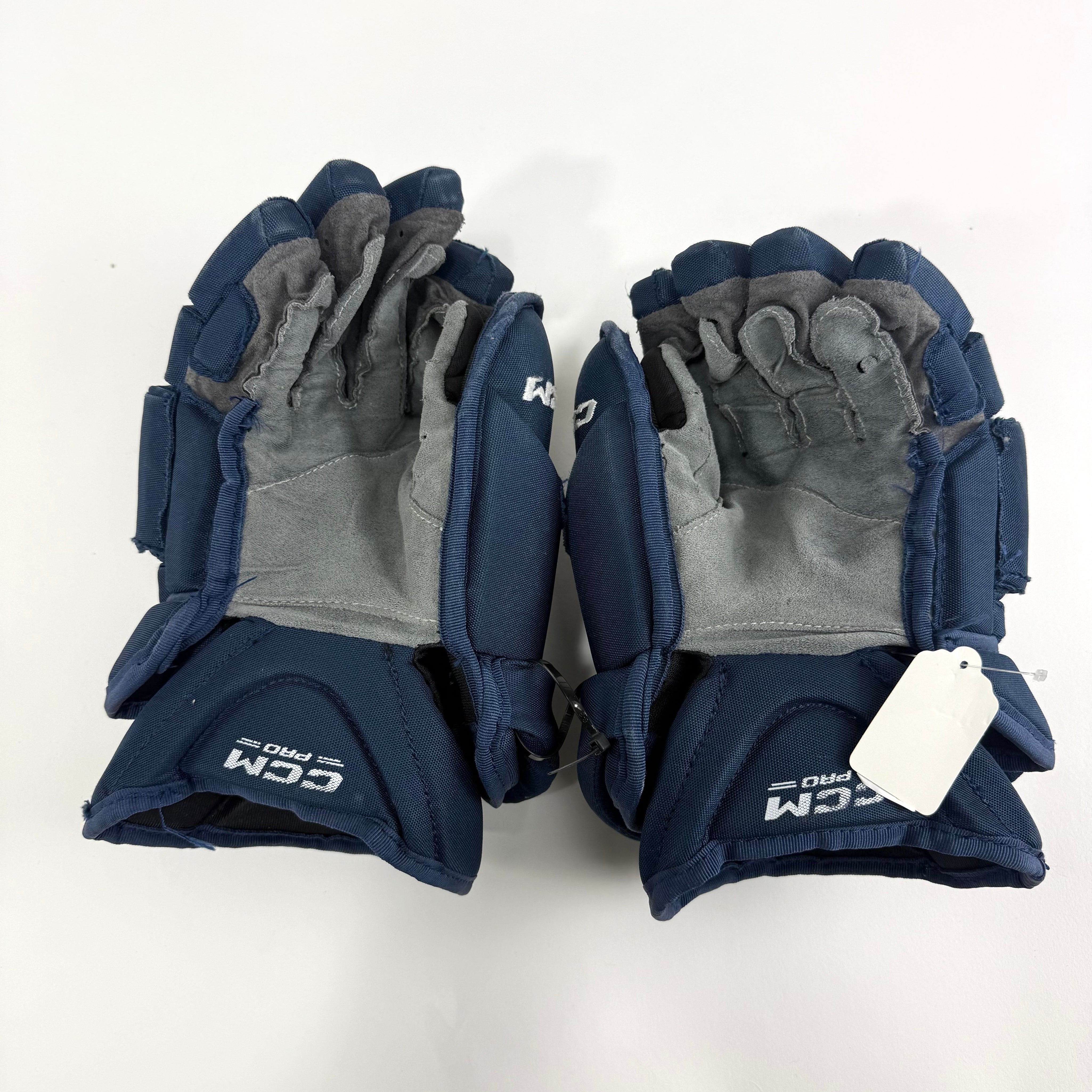 Used Navy CCM HG12 Gloves | 14" | D376