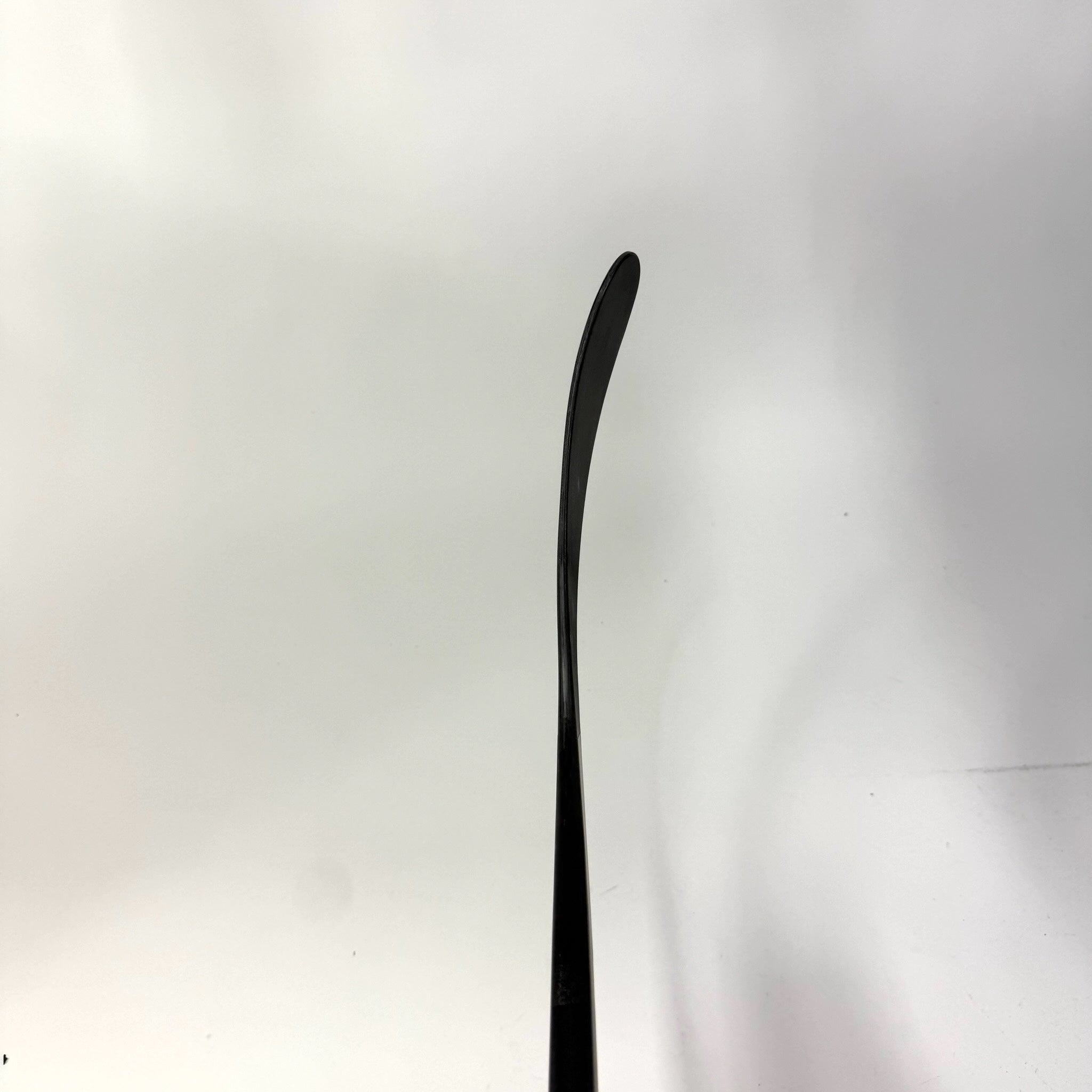 New Left CCM Ribcor Trigger 10 Pro | 65 Flex P28 Curve Grip | J230