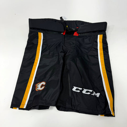 New Calgary Flames CCM PPPTK Shell | Large | AB126 - Top Flight Hockey