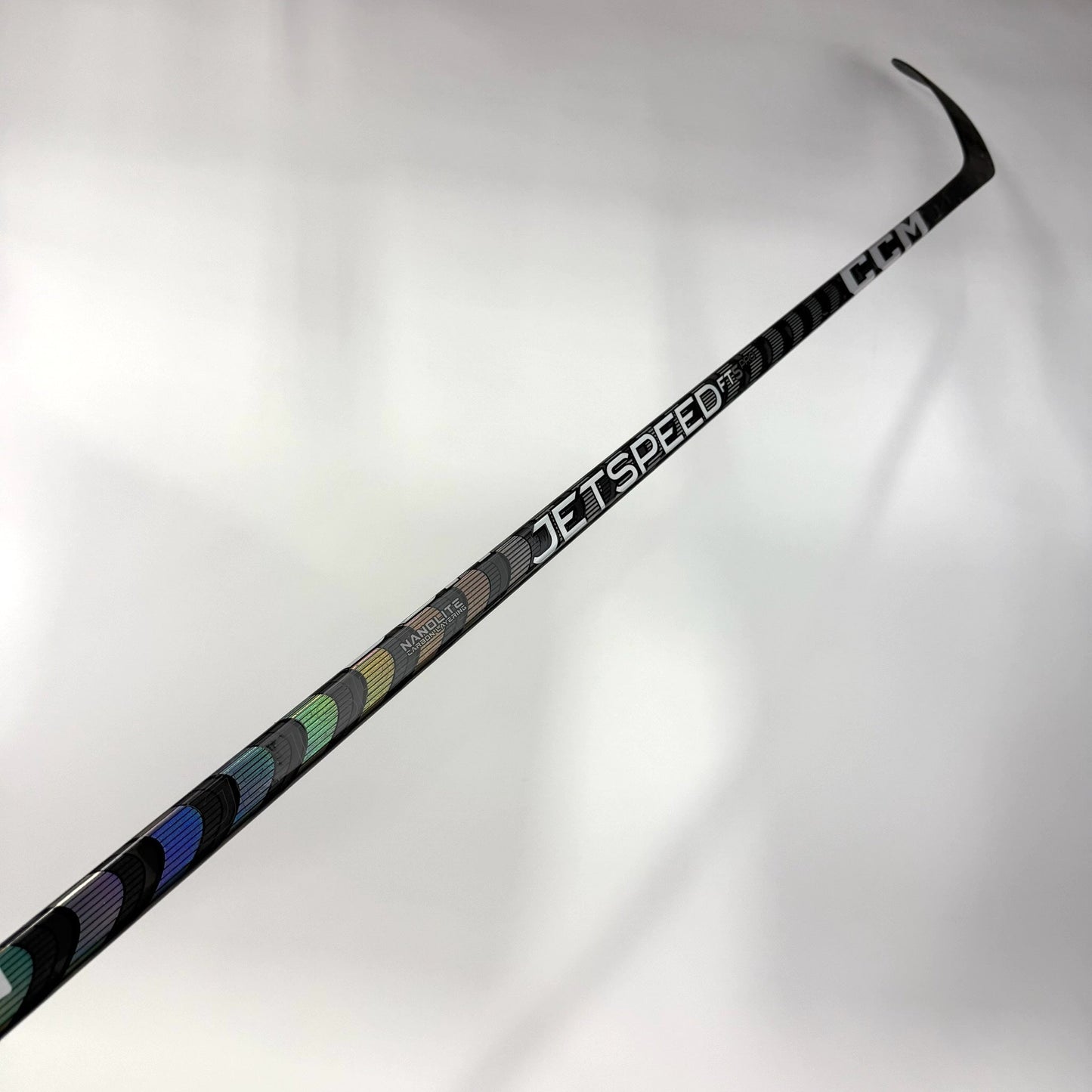 New Right Black CCM Jetspeed FT5 Pro | 95 Flex P28 Curve Grip | J189