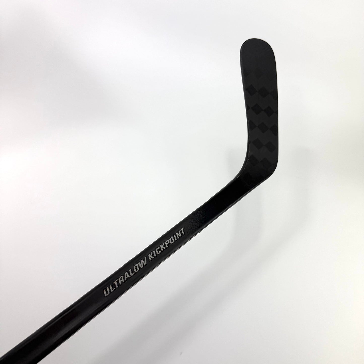 New Left CCM Ribcor Trigger 10 Pro | 95 Flex P92 Curve Grip | #A445