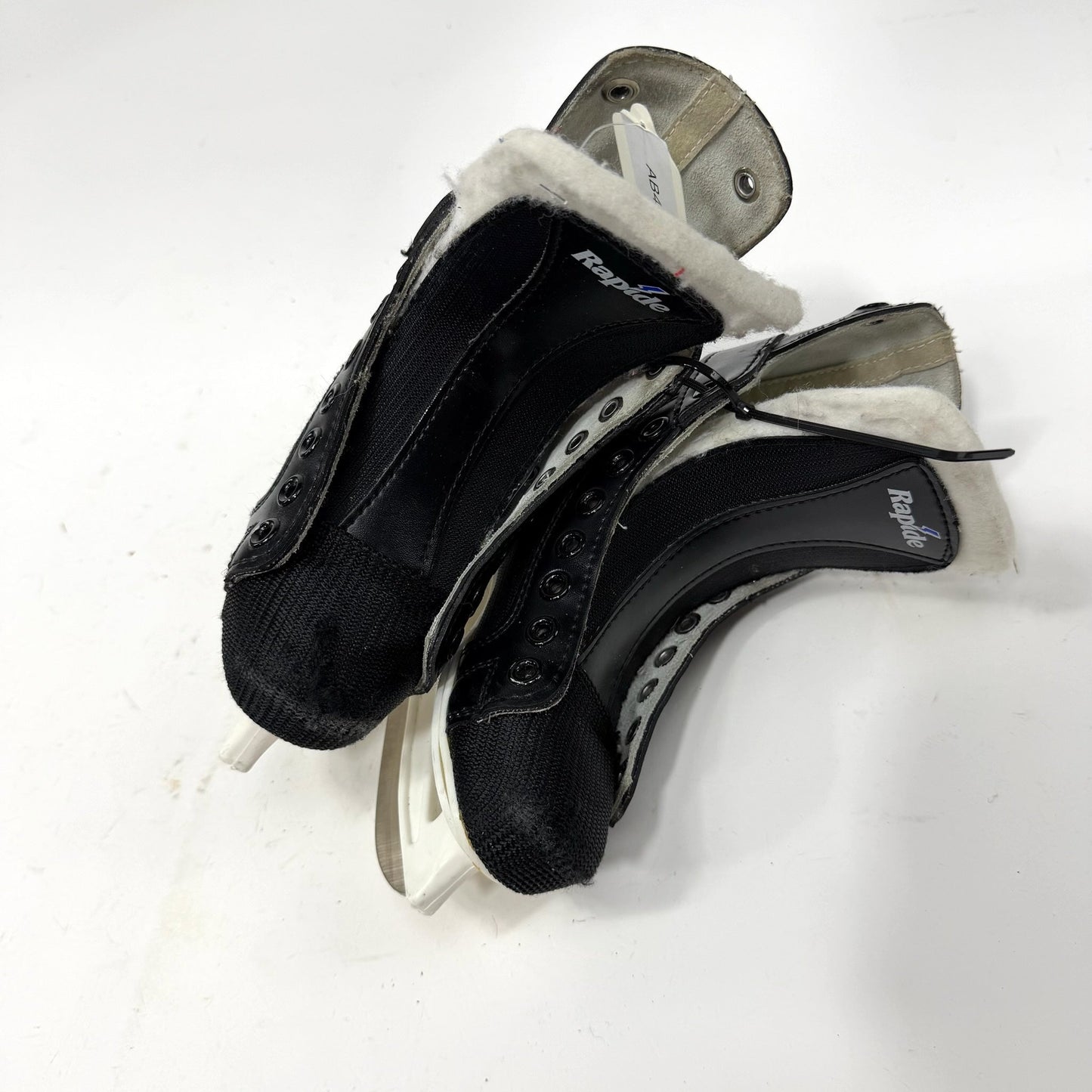 Used CCM 101 Rapide Skate | Size Youth 12 | AB458