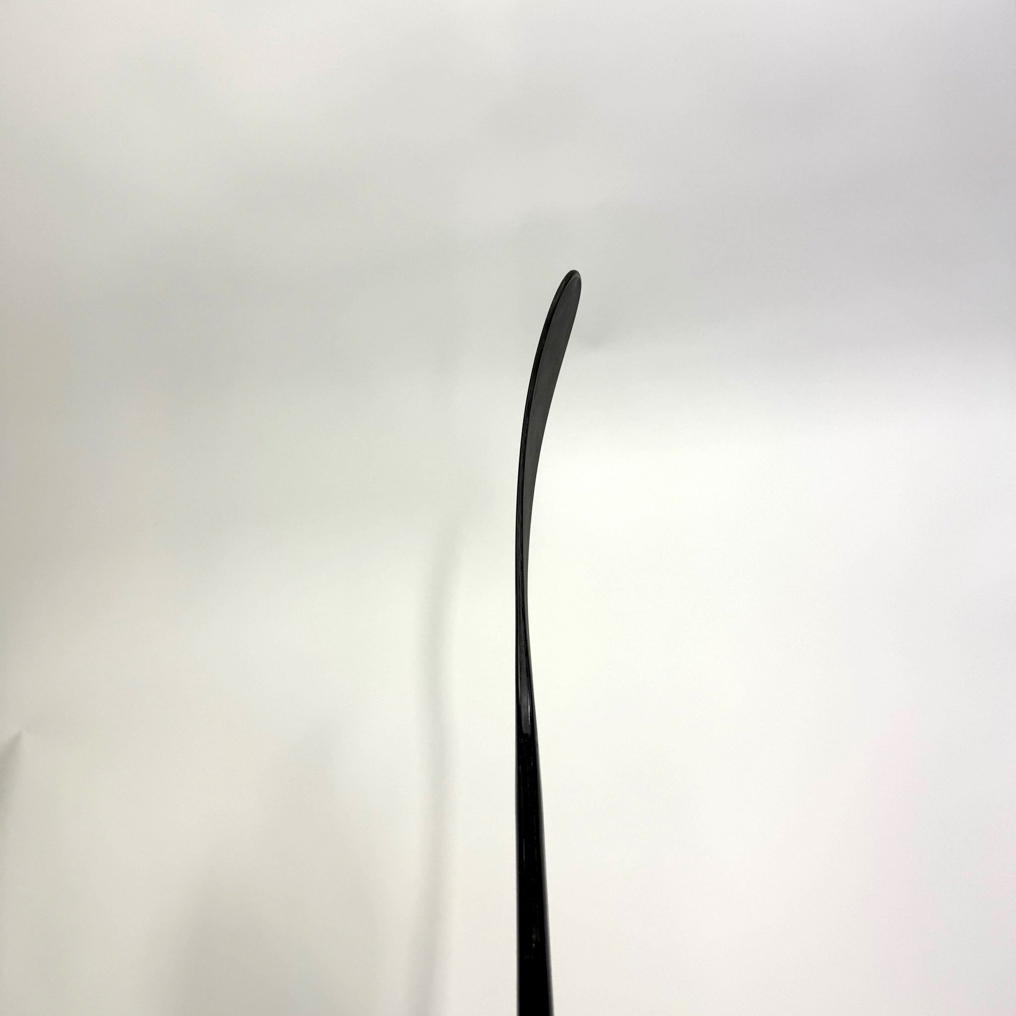 New Left Purple Bauer Flylite | 95 Flex P92M Curve Grip | BH428 - Top Flight Hockey