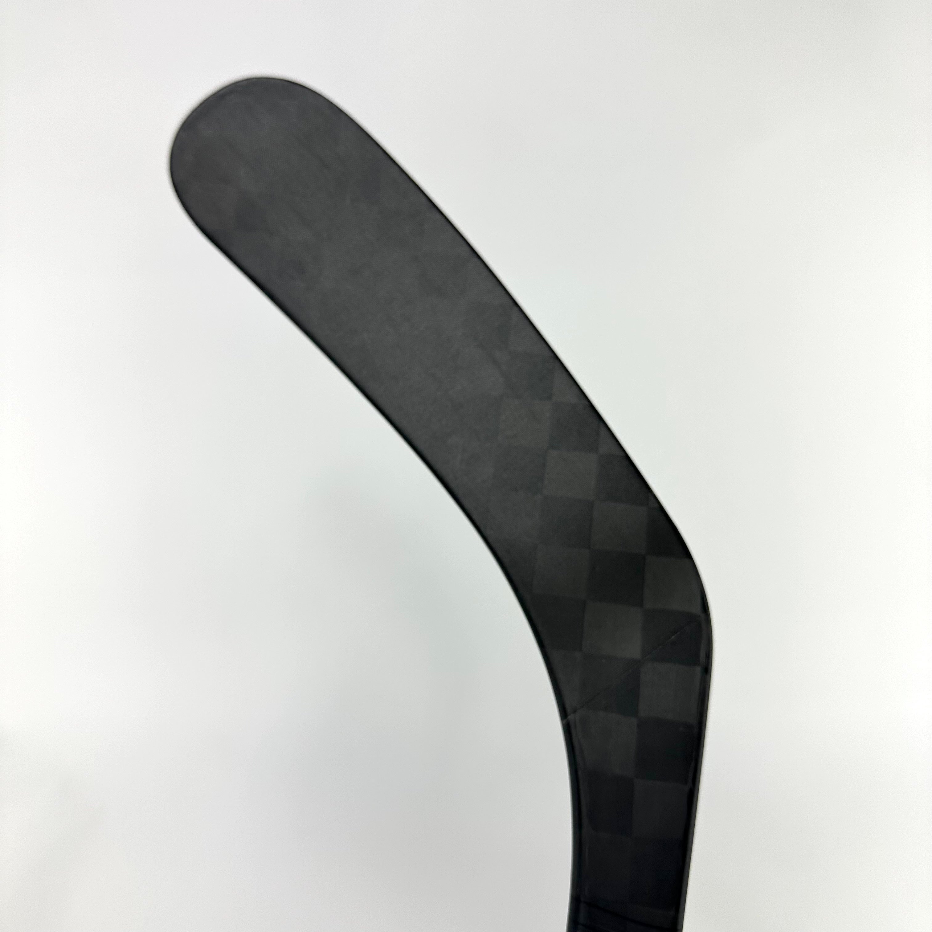 New Left CCM Ribcor Trigger 6 Pro | 85 Flex P90 Curve Grip | Johnsson | M540