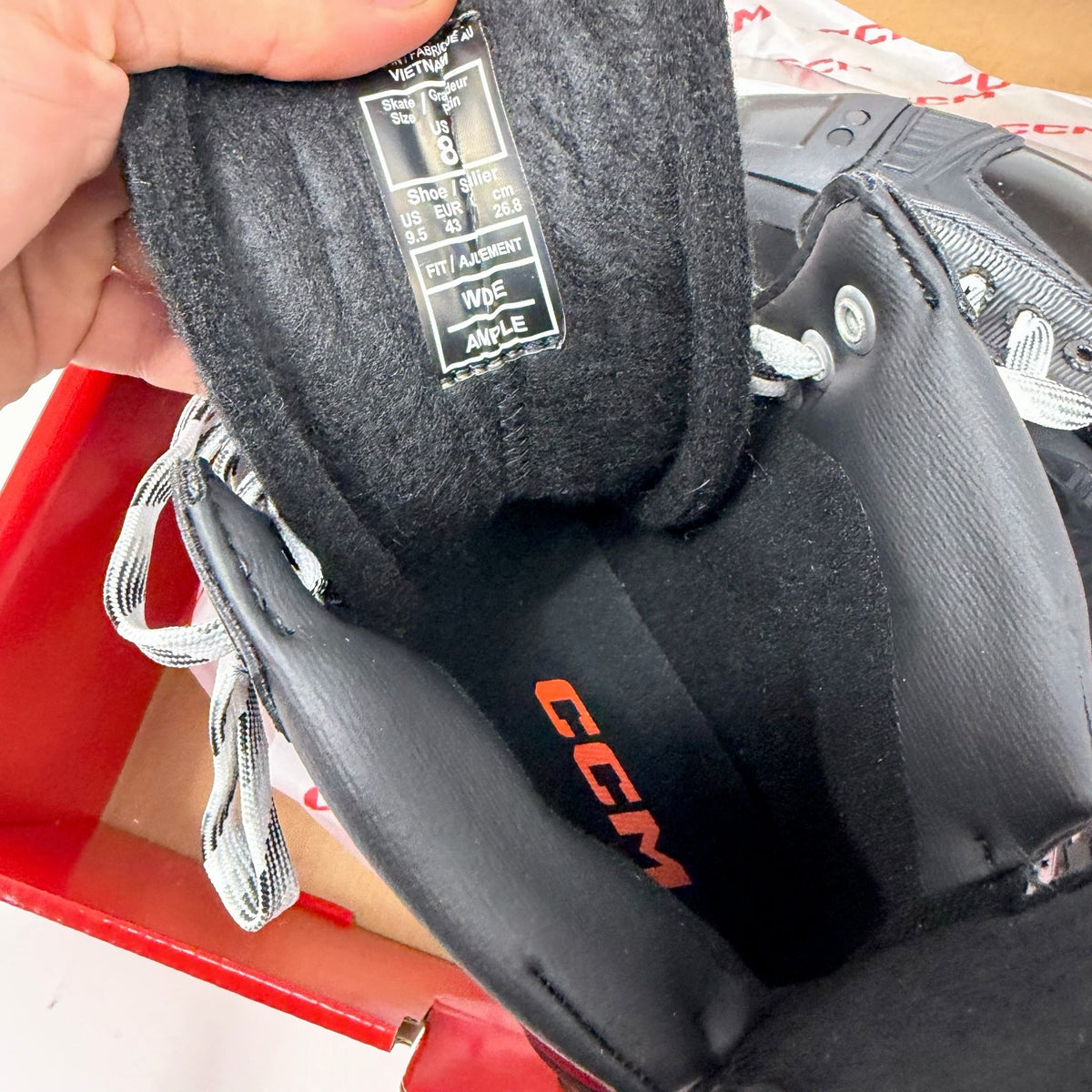 New CCM Tacks XR70 Skates | 8 Wide | AB105 - Top Flight Hockey
