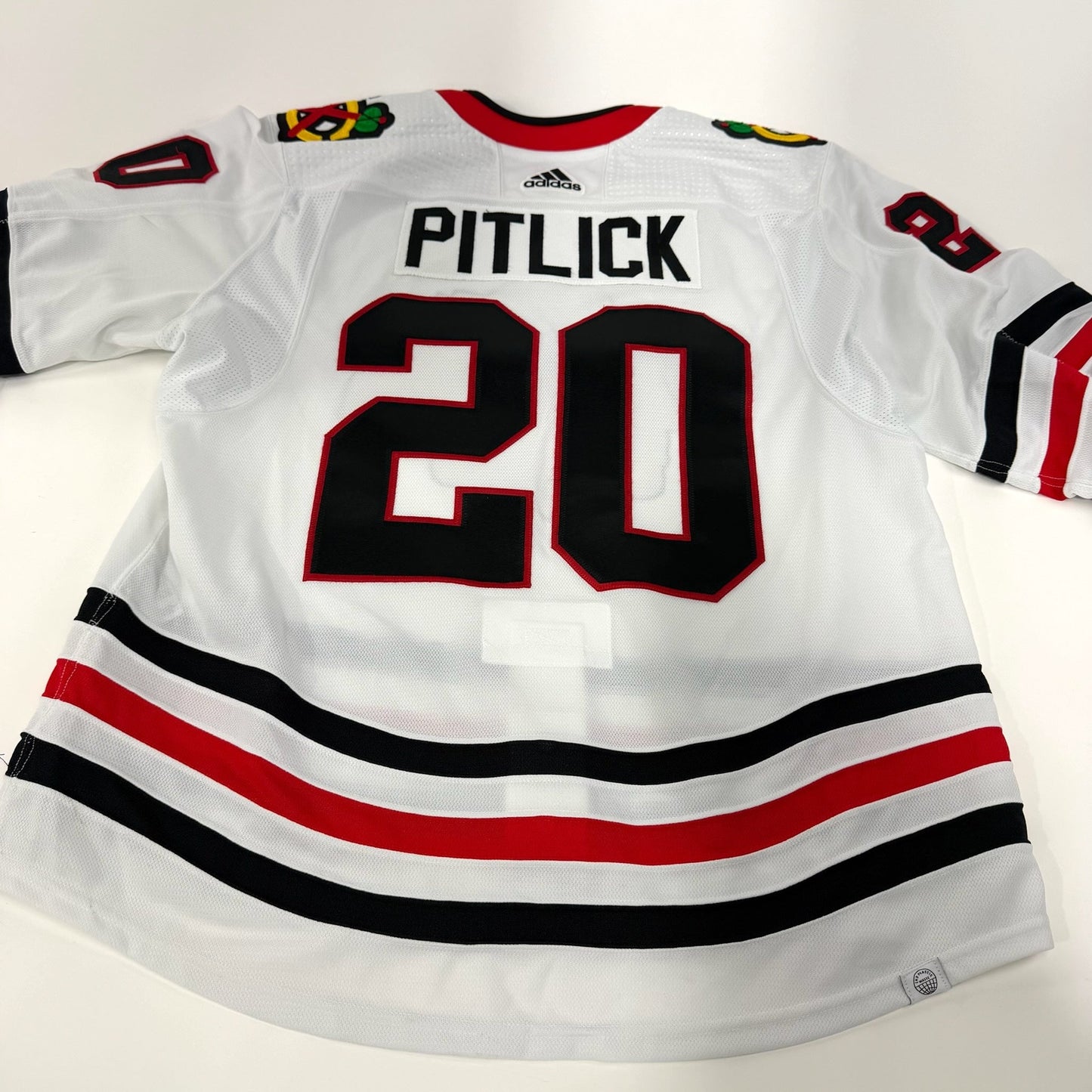 Rem Pitlick #20 Away Chicago Blackhawks Team Issued Jersey 2023-2024 | Size 56 | 23760