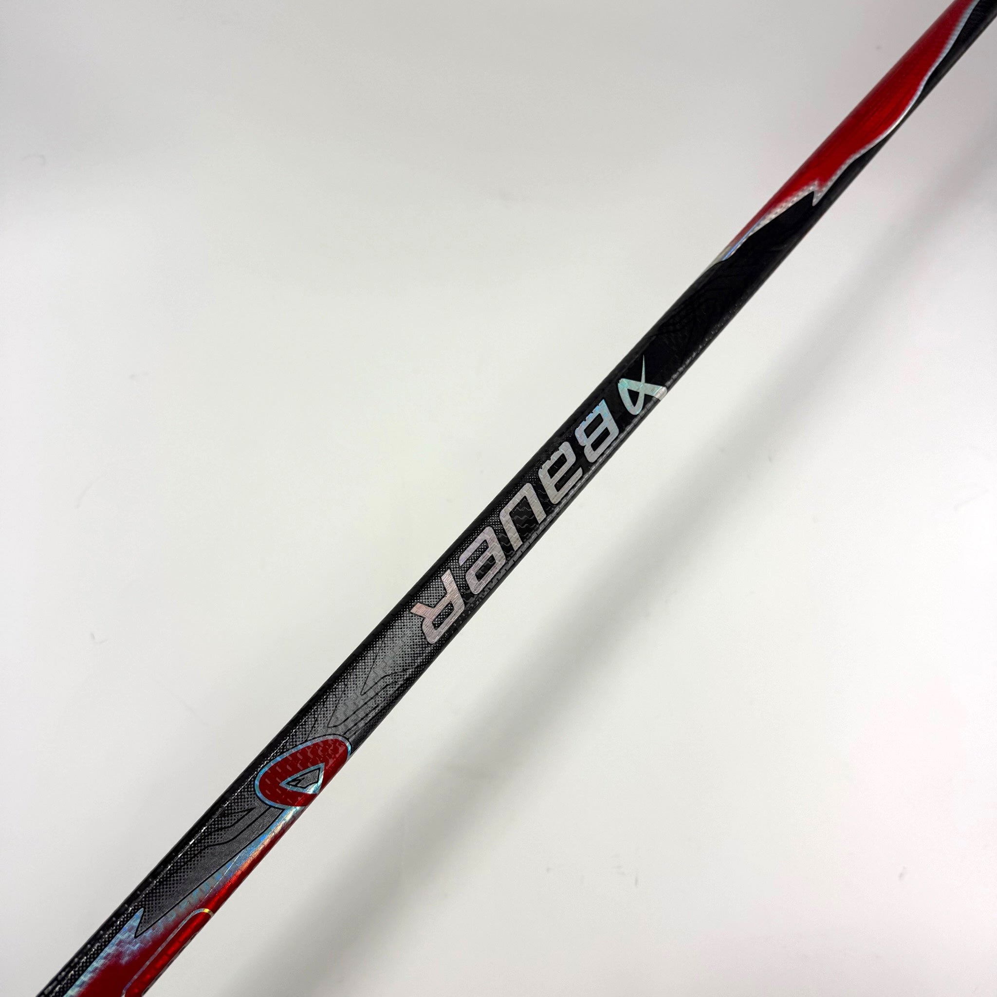 Used Left Red Bauer Flylite | 77 Flex P92 Curve Grip | J569