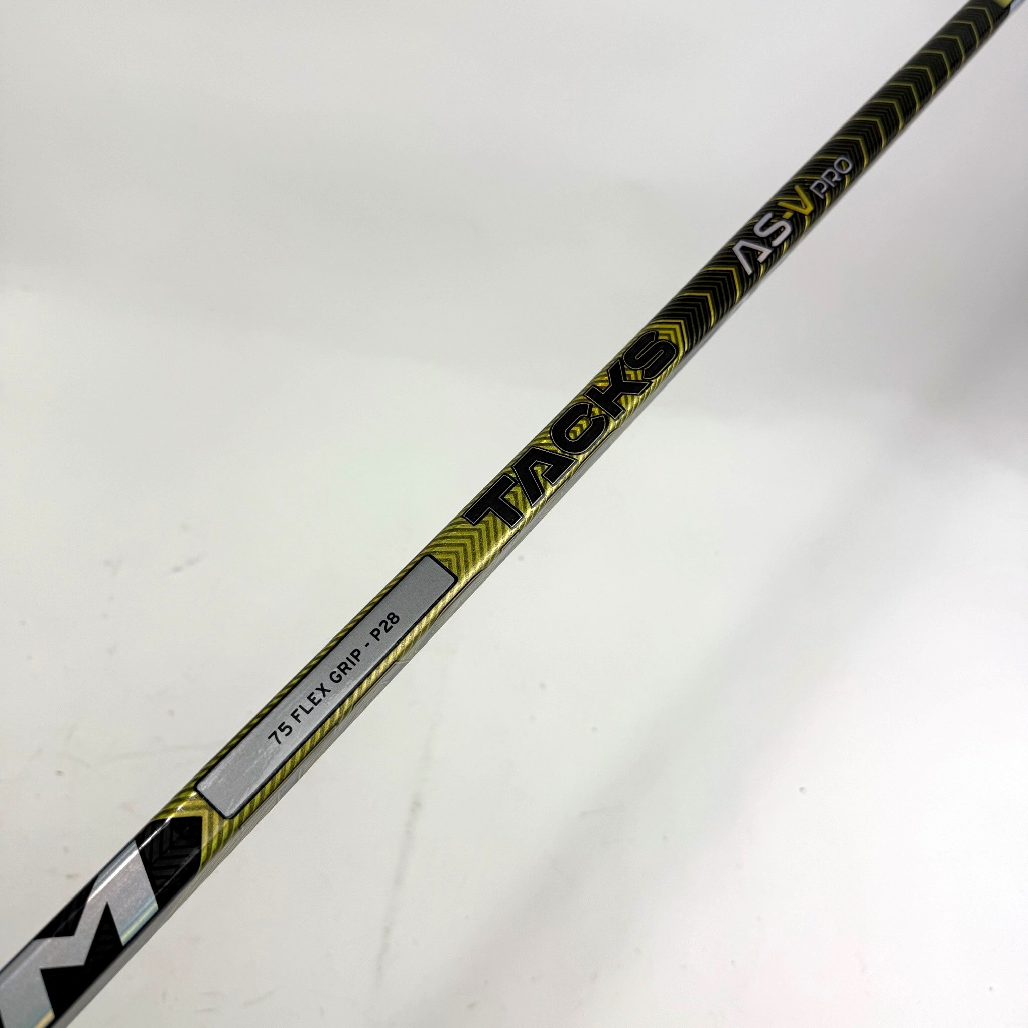 New Left CCM Tacks AS5 Pro | 75 Flex P28 Curve Grip | F54 - Top Flight Hockey