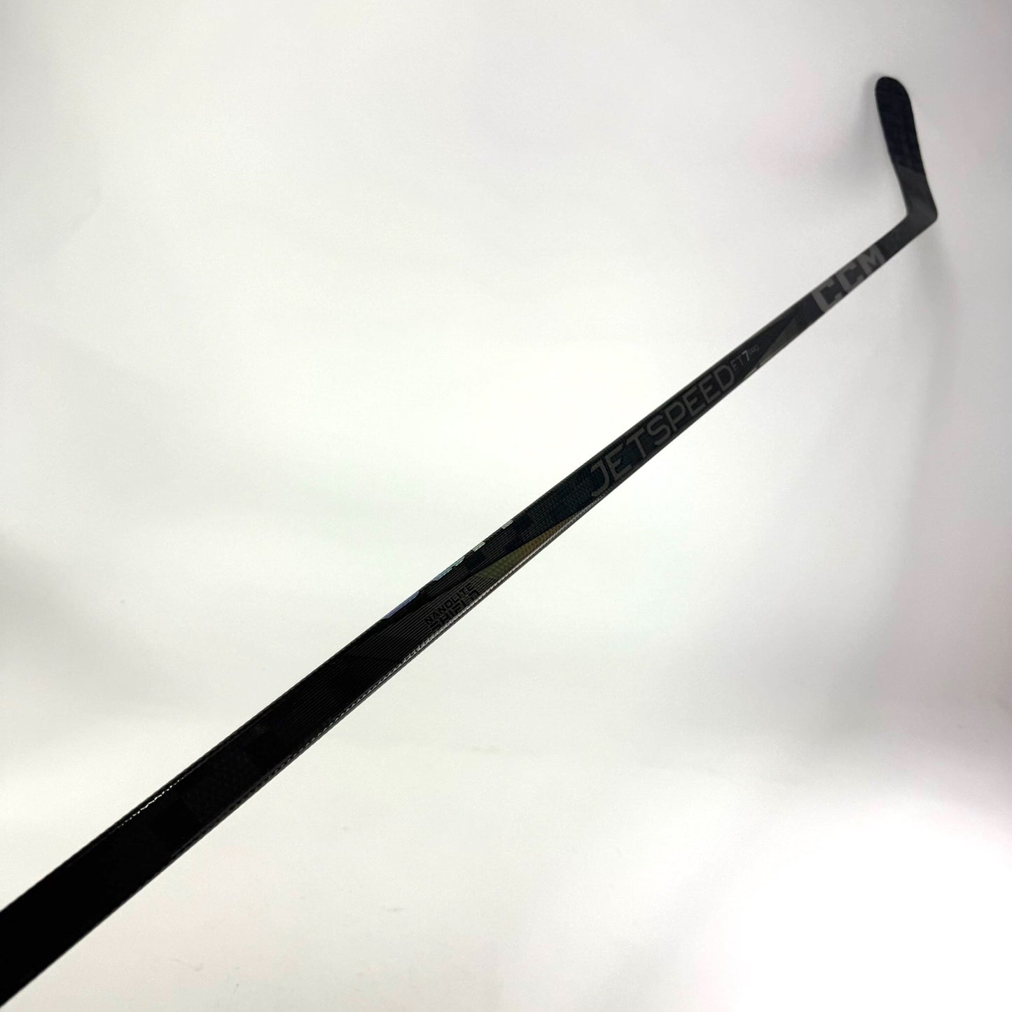 Used Left Black CCM Jetspeed FT7 Pro | 95 Flex P92M Curve Grip | D254