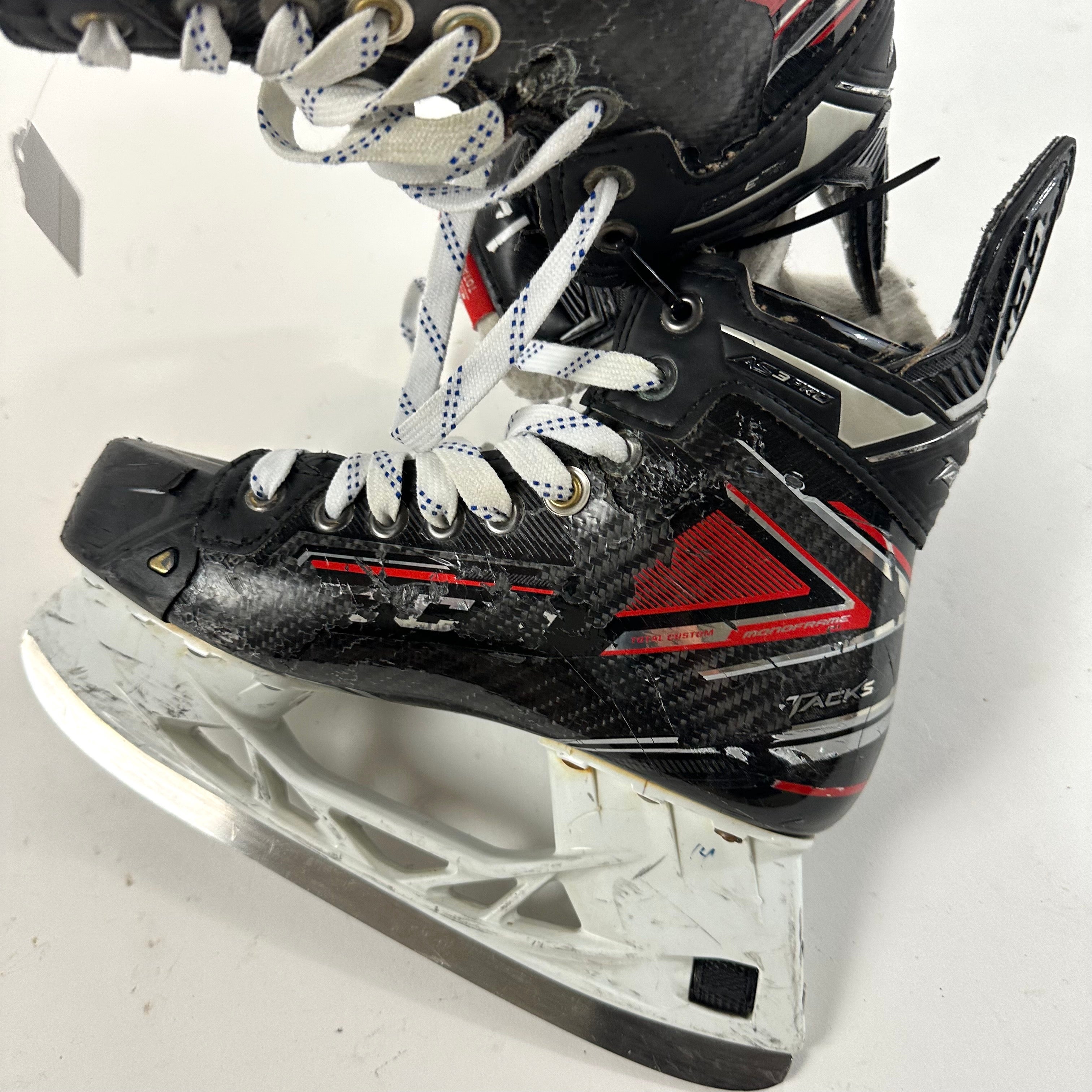 Used Red CCM Super Tacks AS3 Pro Skates | Size 5.5D | A222