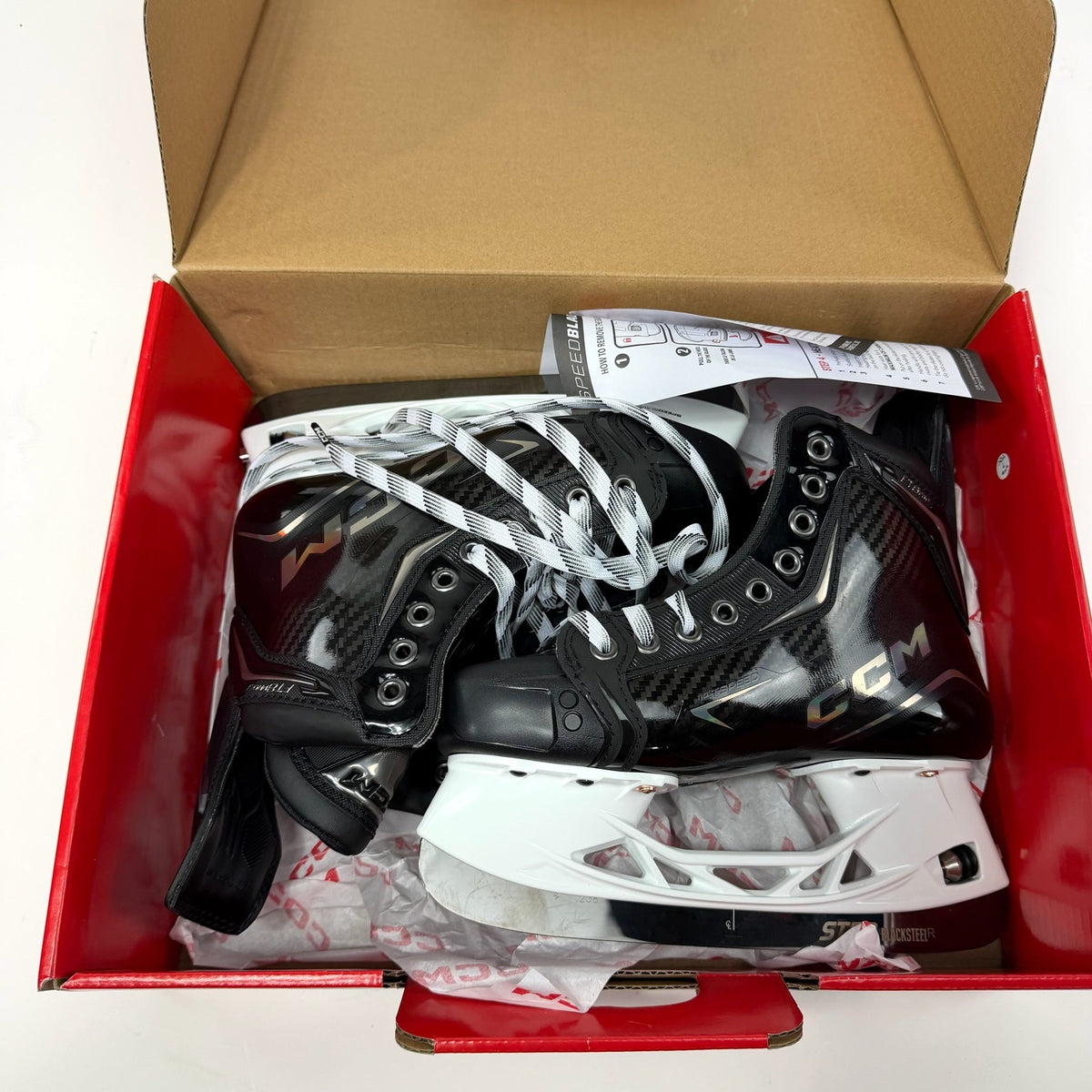 New CCM Jetspeed FT8 Pro Skates | Size 4 R - Top Flight Hockey