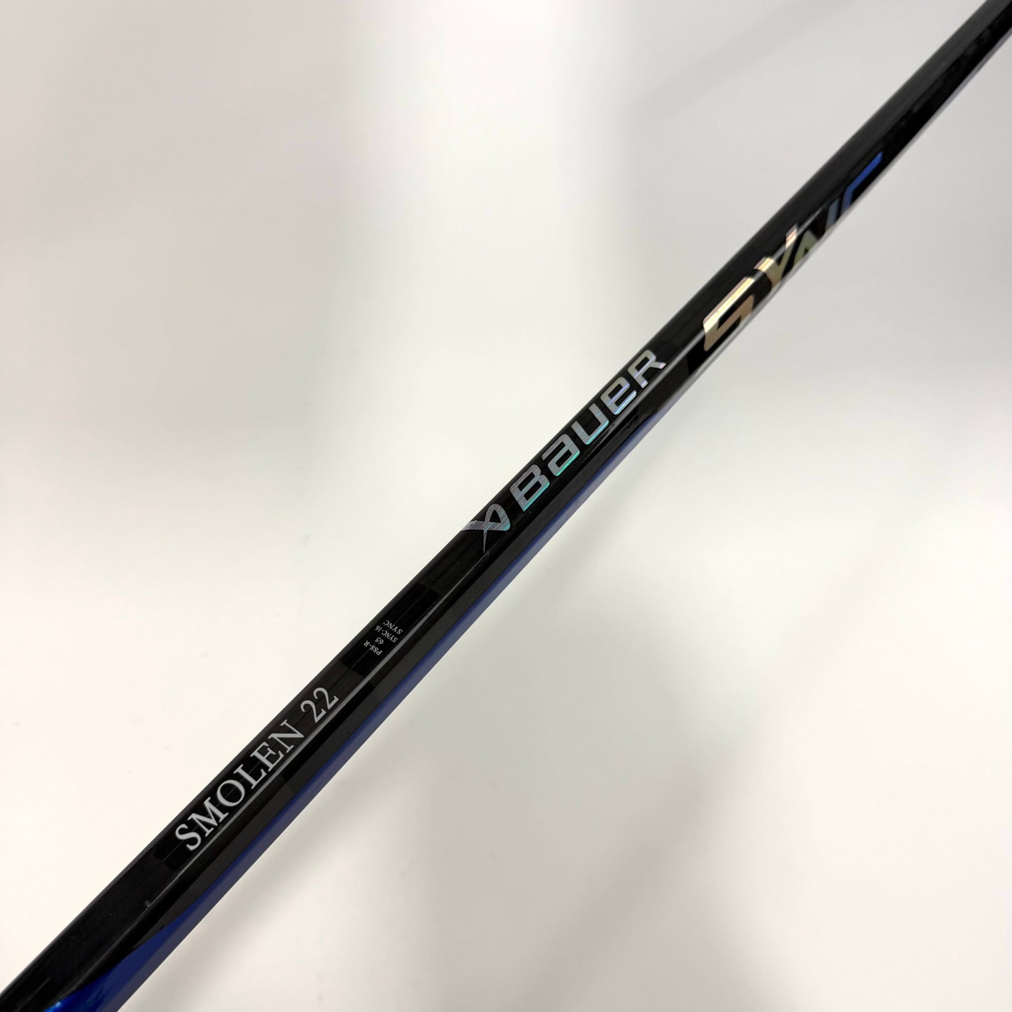 Used Right Blue Bauer Nexus Sync | 65 Flex P88 Curve Grip | AB945