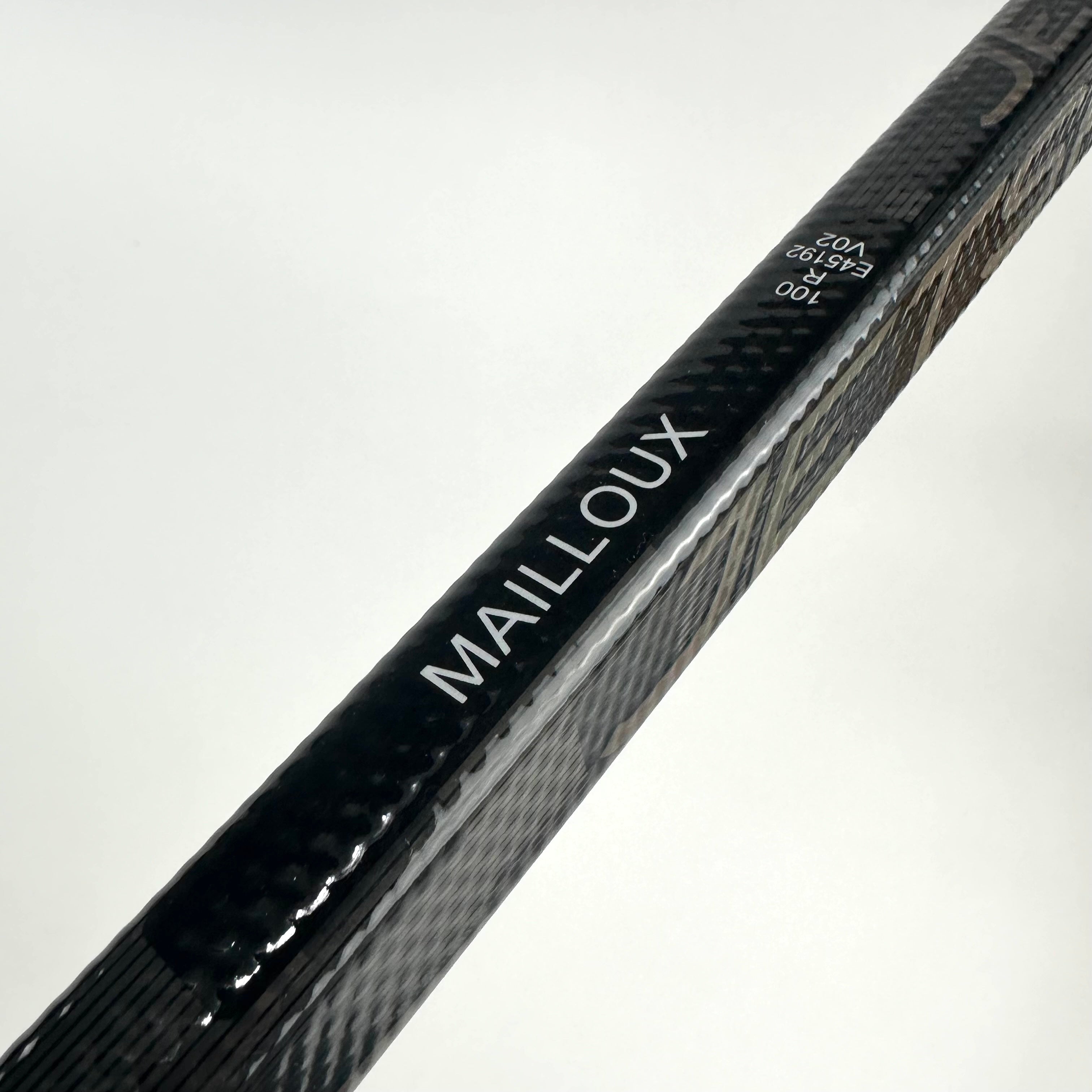 New Right Black CCM Jetspeed FT7 Pro | 100 Flex P90TM Curve Grip | Mailloux L209